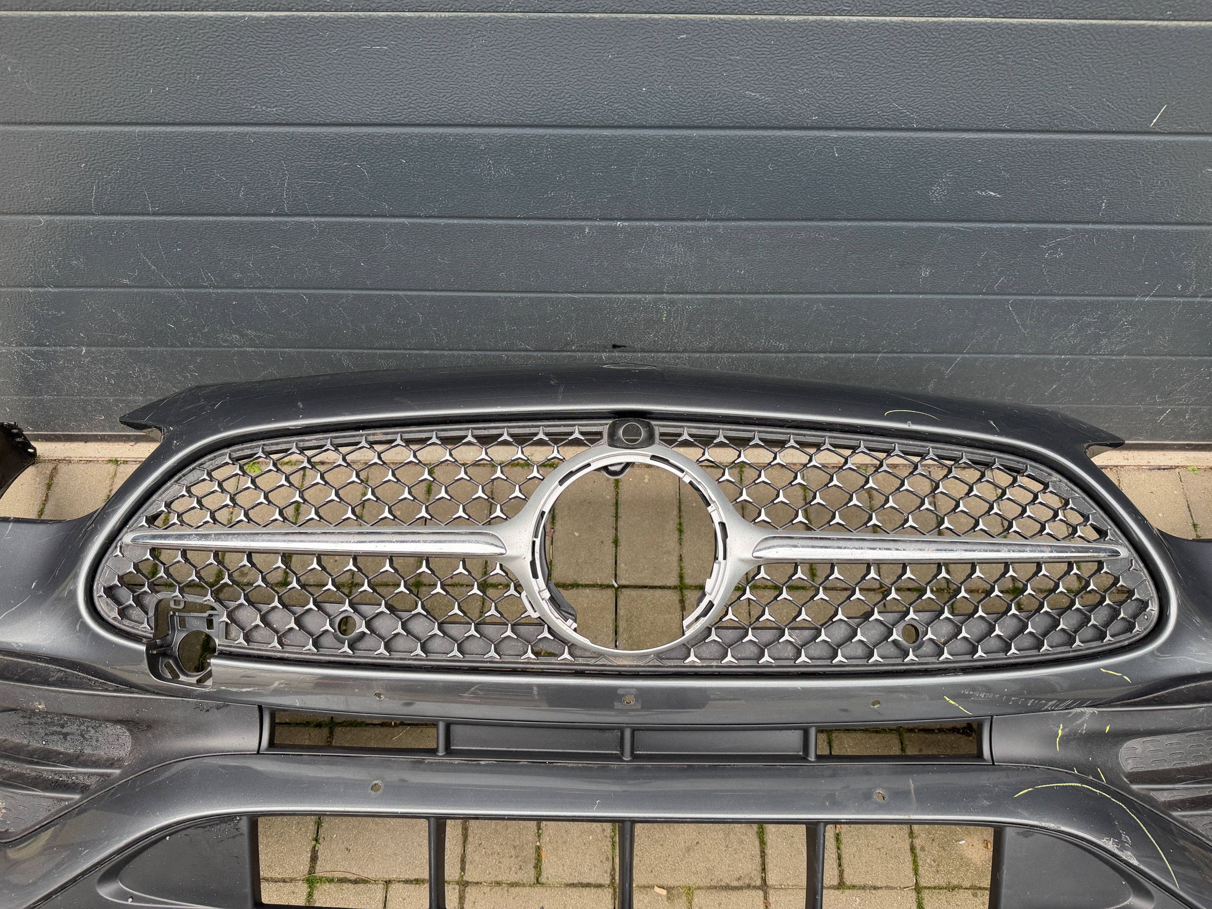 Mercedes C W206 21- nárazník předek přední