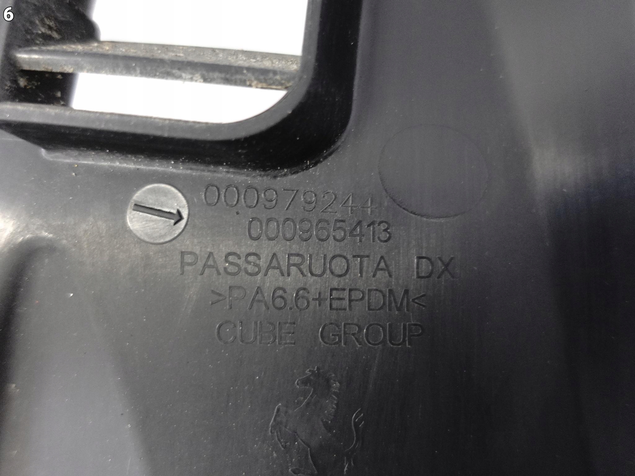 FERRARI ROMA SPIDER F169 20- mudguard intake cover front right front part