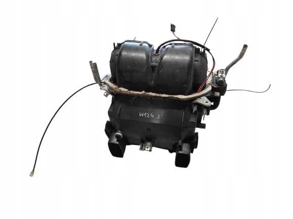 MERCEDES E W124 84- NAGRZEWNICA Z KLIMATYZACJĄ