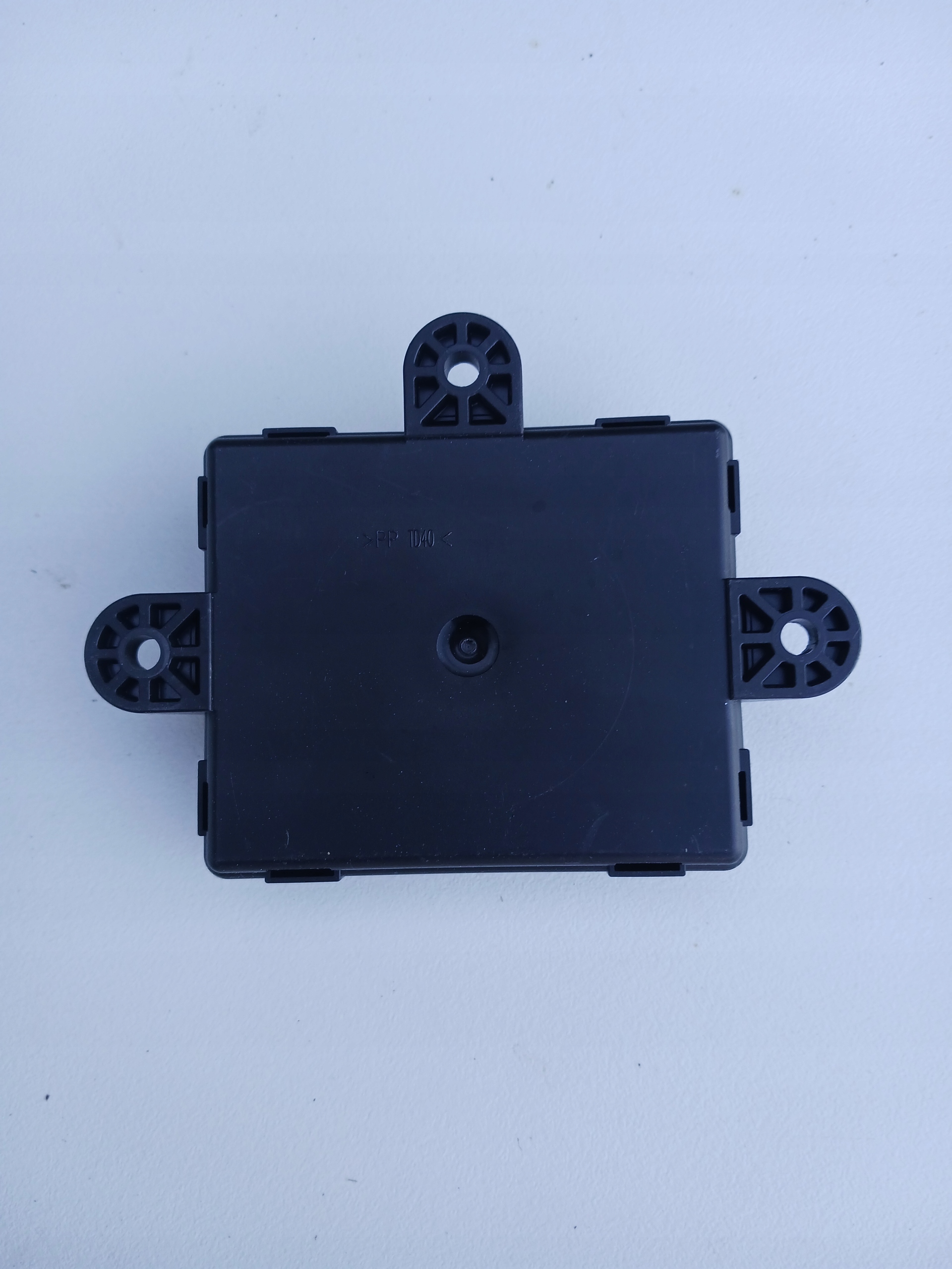 FORD KUGA MK2 MODUŁ STEROWNIK DRZWI TYŁ F1ET-14B532-AE Producent części Ford OE