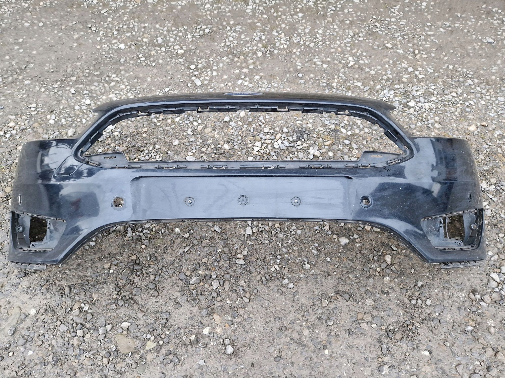 nárazník přední FORD FOCUS III LIFT 2014R->
