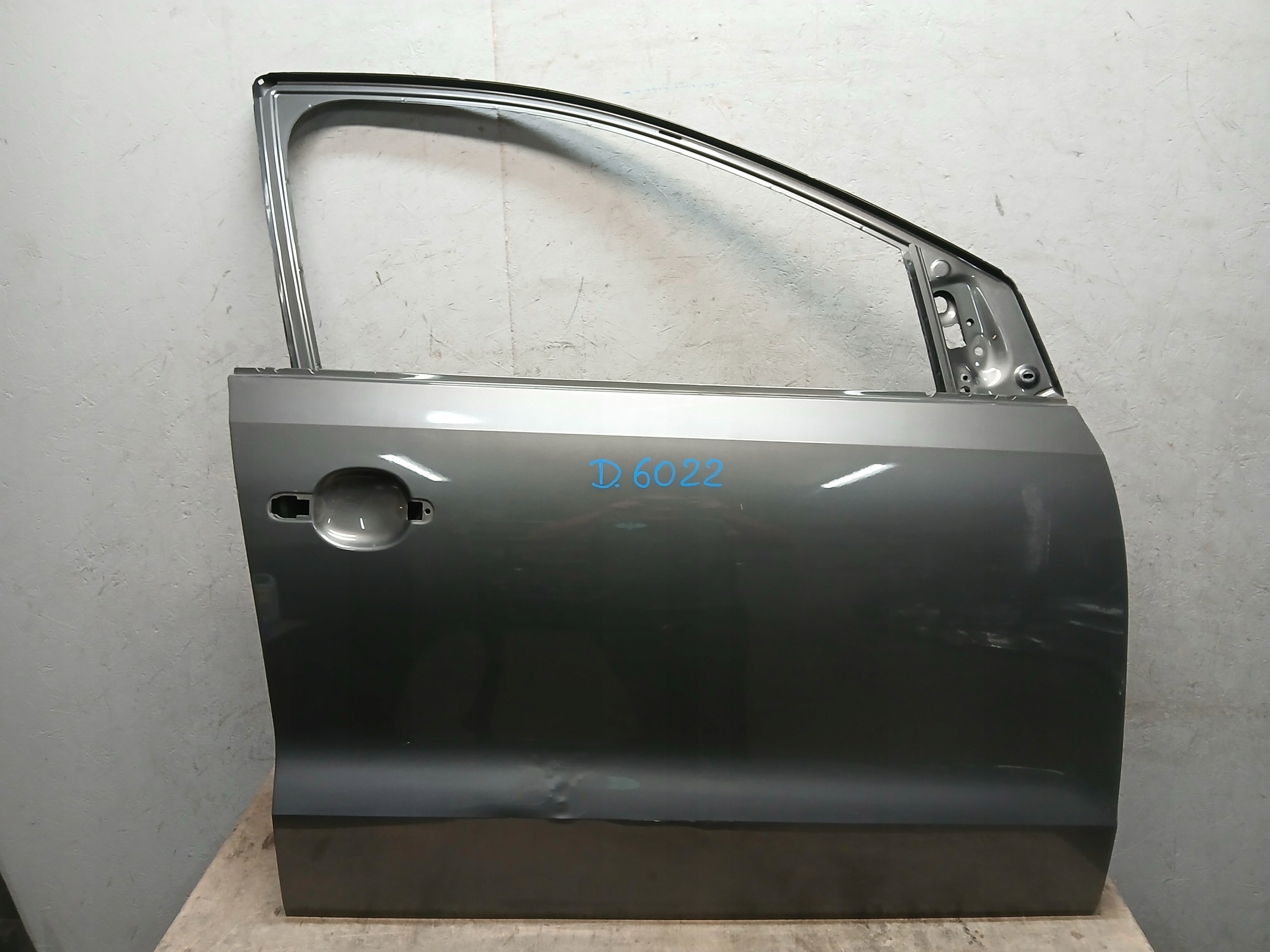 dveře předek pravé VW POLO 6R 6C 08-17