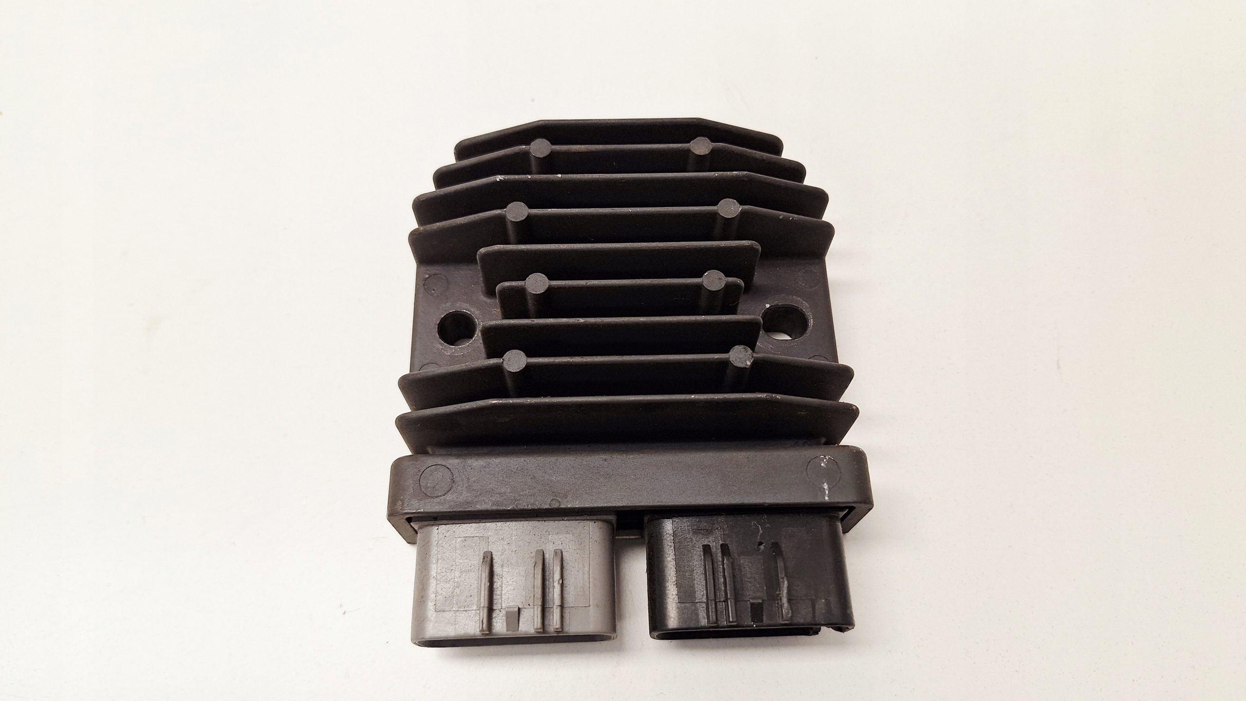 BMW C 600 REGULATOR NAPIĘCIA 1756