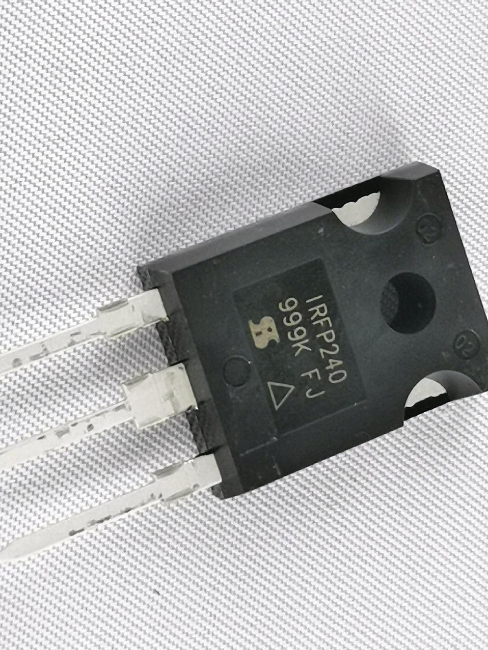 

IRFP240 N-mosfet 200V 12A 150W Vishay za 6,50