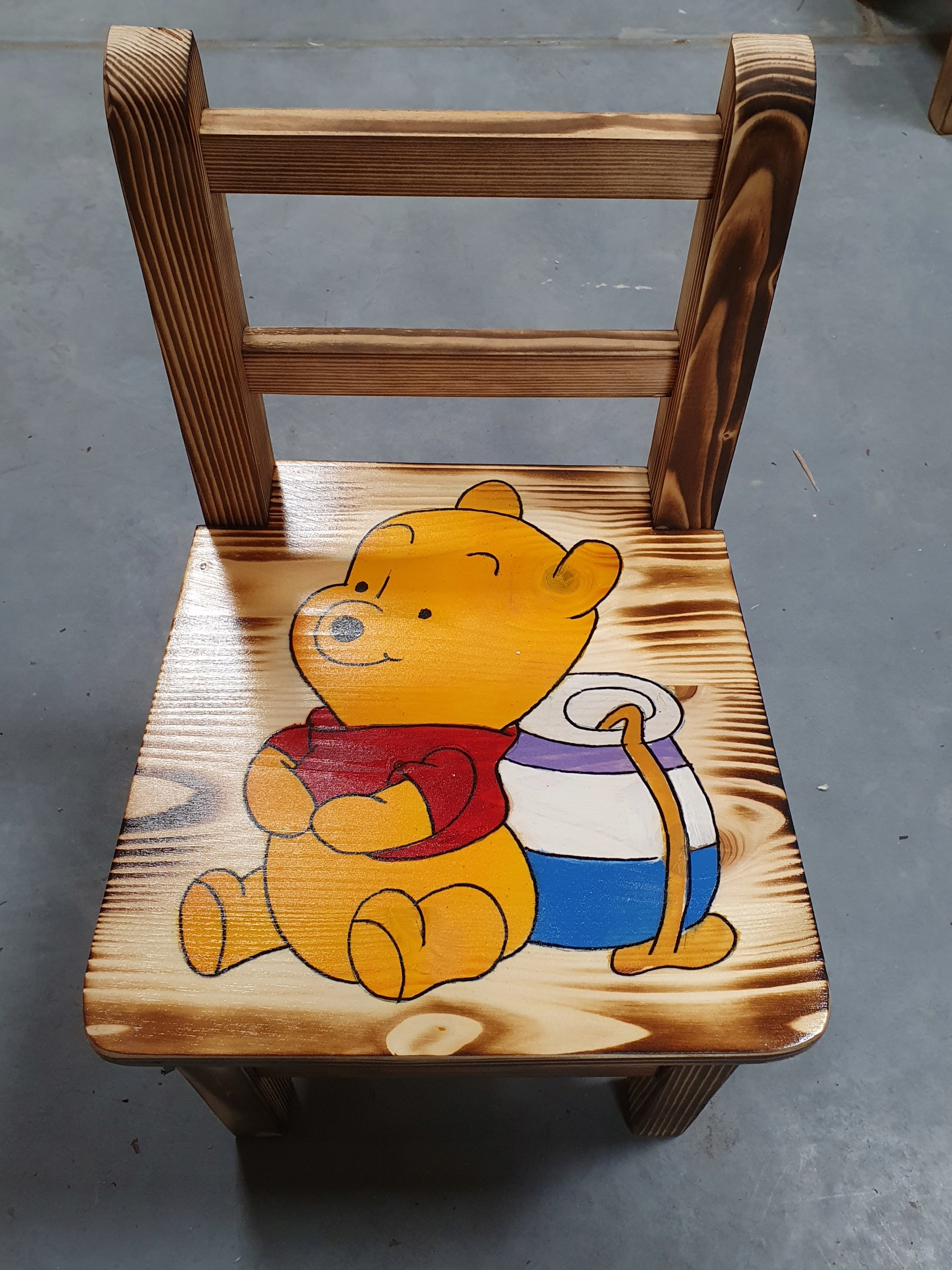 Drewniane krzesełko dziecięce -NOWOŚĆ Wysokość mebla 44 cm