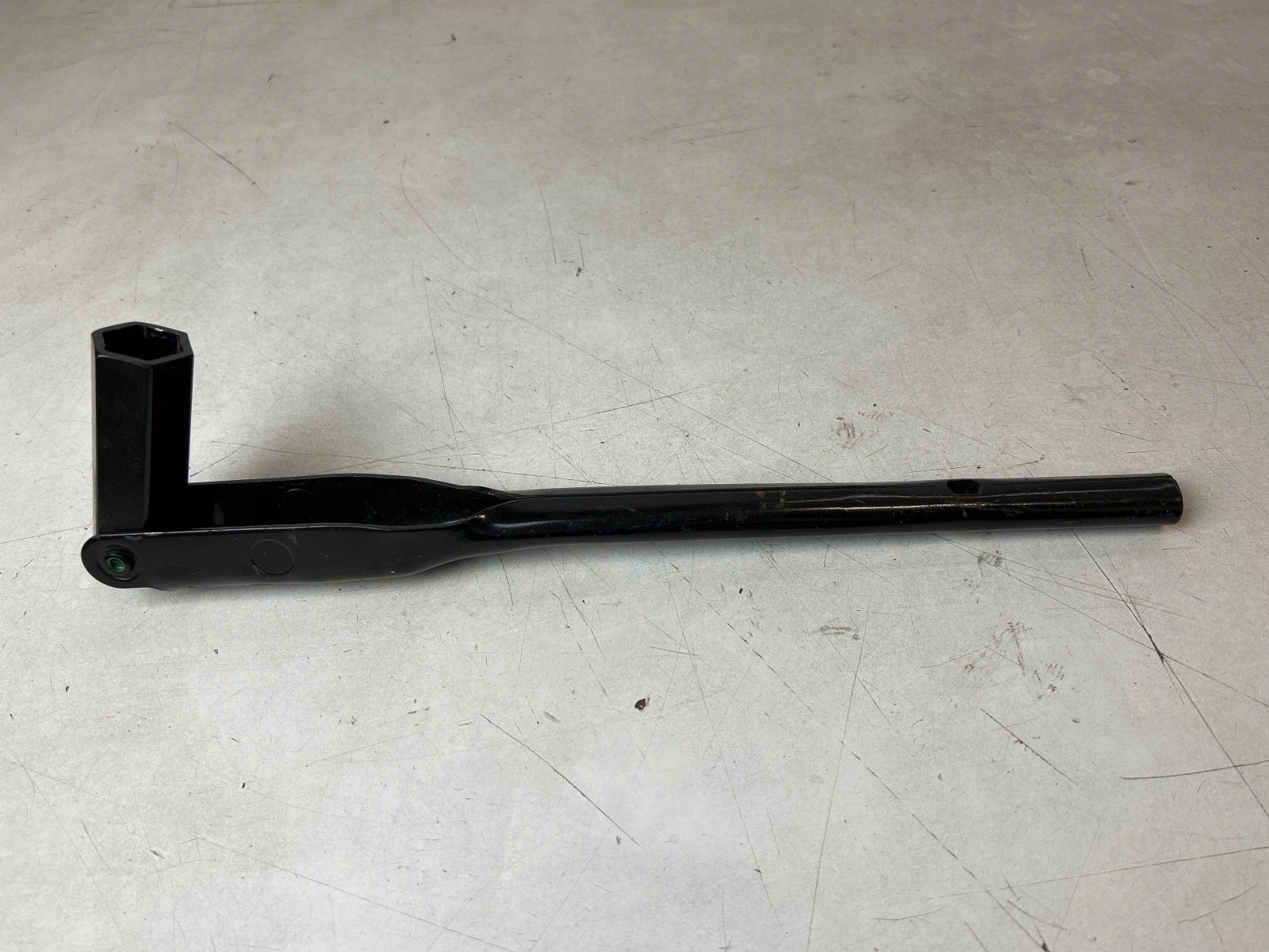 lock with key do der Räder Land Rover Discovery IV