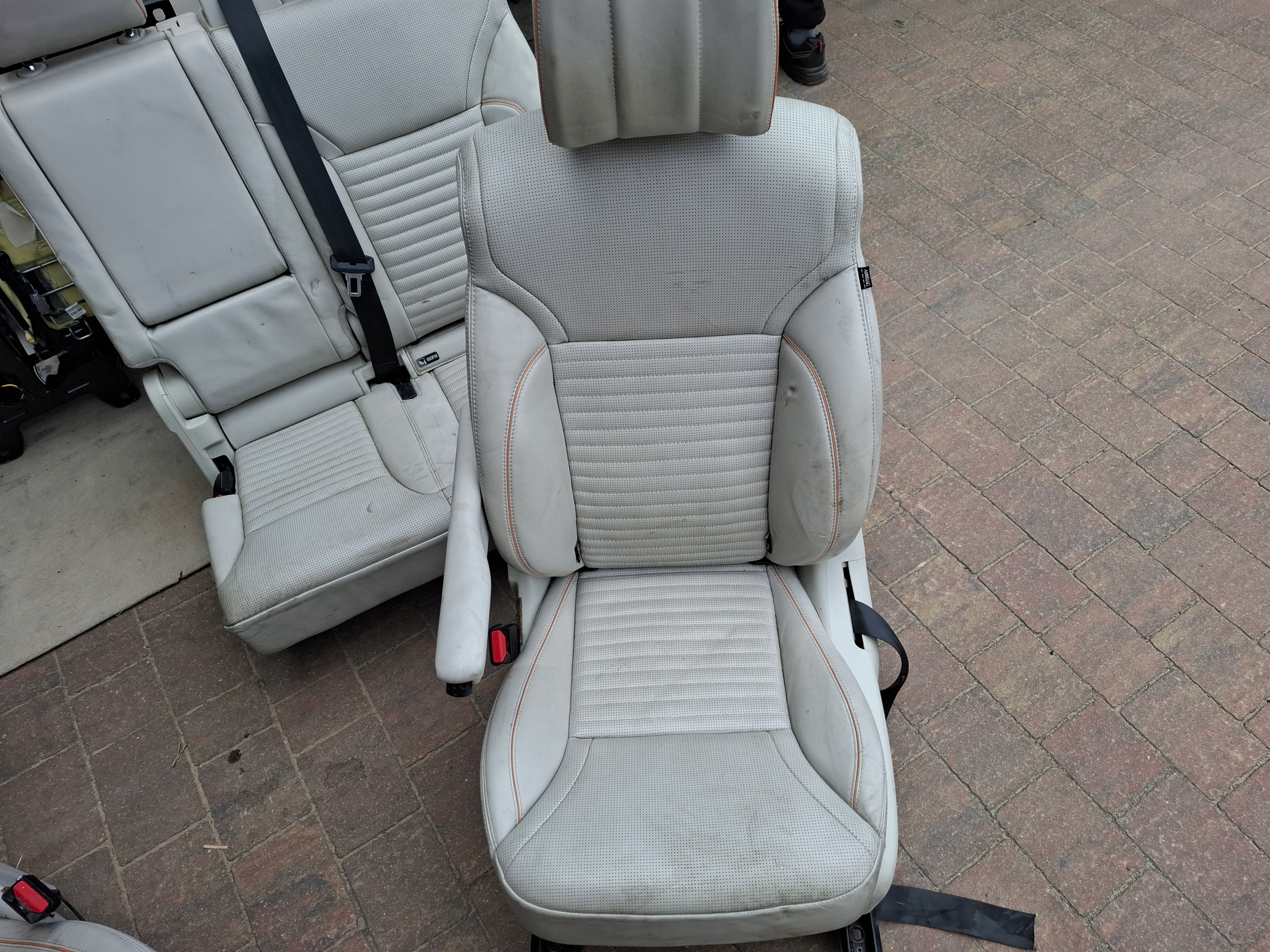 Sitze Ledersitz elektrisch LAND ROVER DISCOVERY V L462