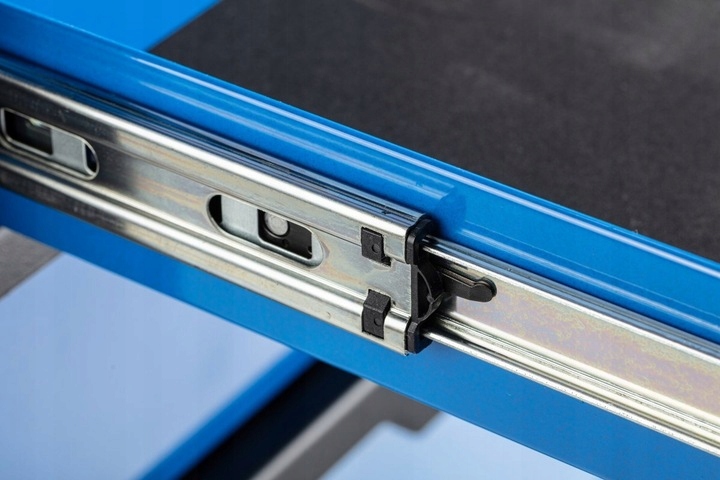 SZAFKA WARSZTATOWA 6 SZUFLADOWA Z BLOKADĄ OWTARCIA Hoegert Kod producenta HT7G045