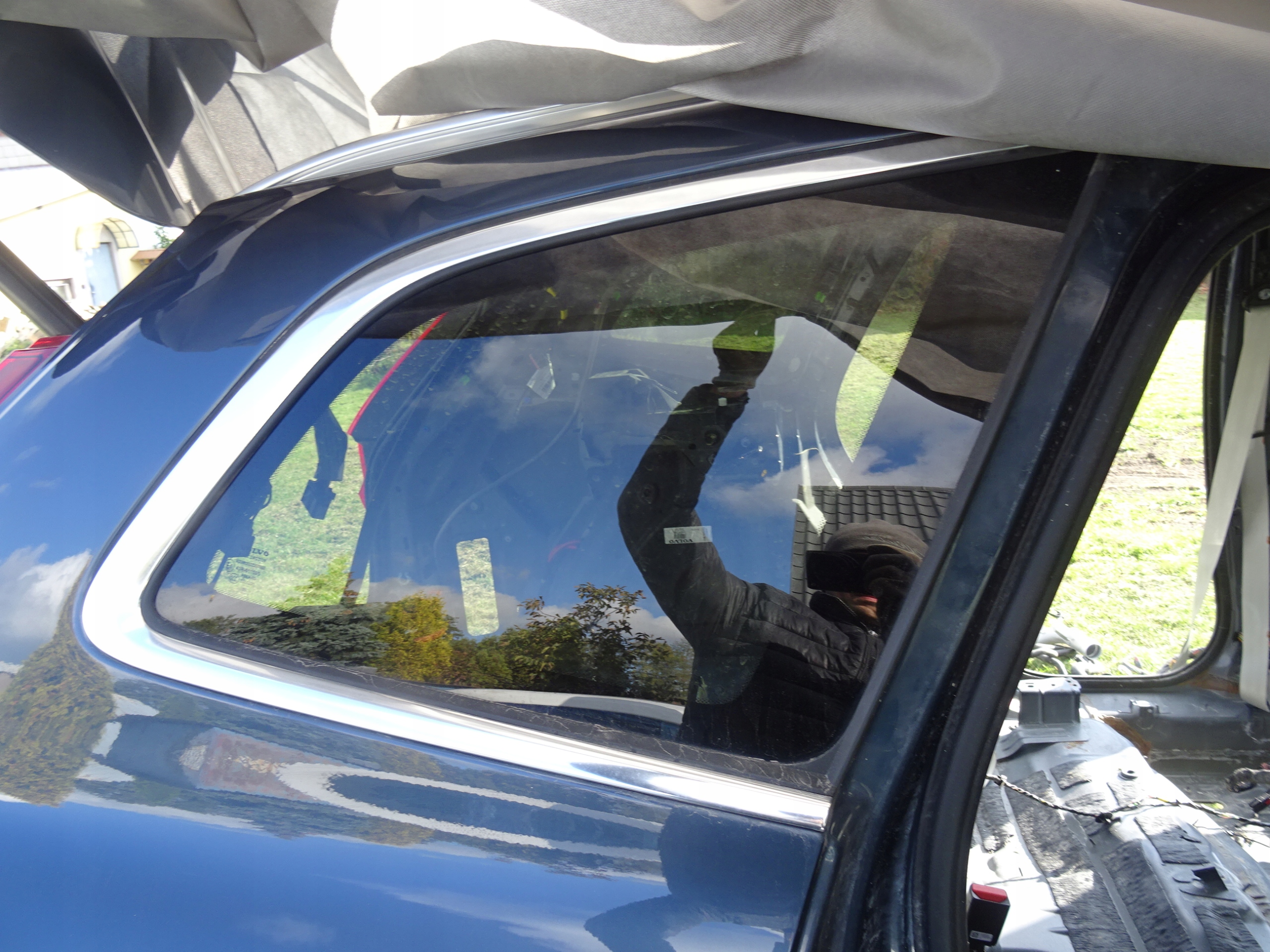 VOLVO XC60 II SZYBA KAROSERYJNA PRAWY TYŁ 2021