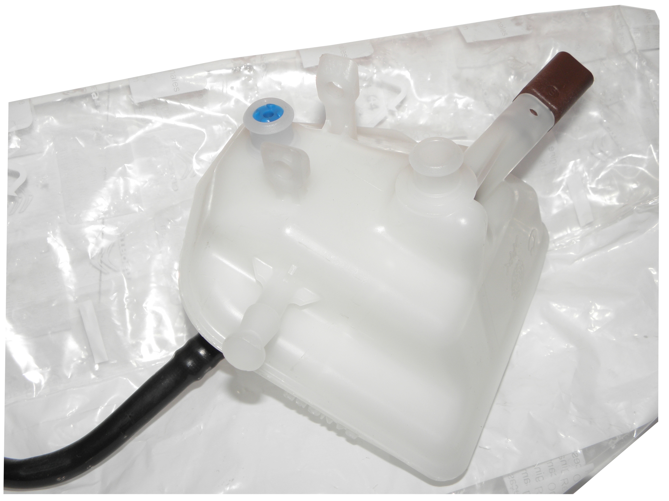 ZBIORNIK PLYNU HAMULCOWEGO CITROEN C4 PEUGEOT 307 Catalog number for substitute 463589