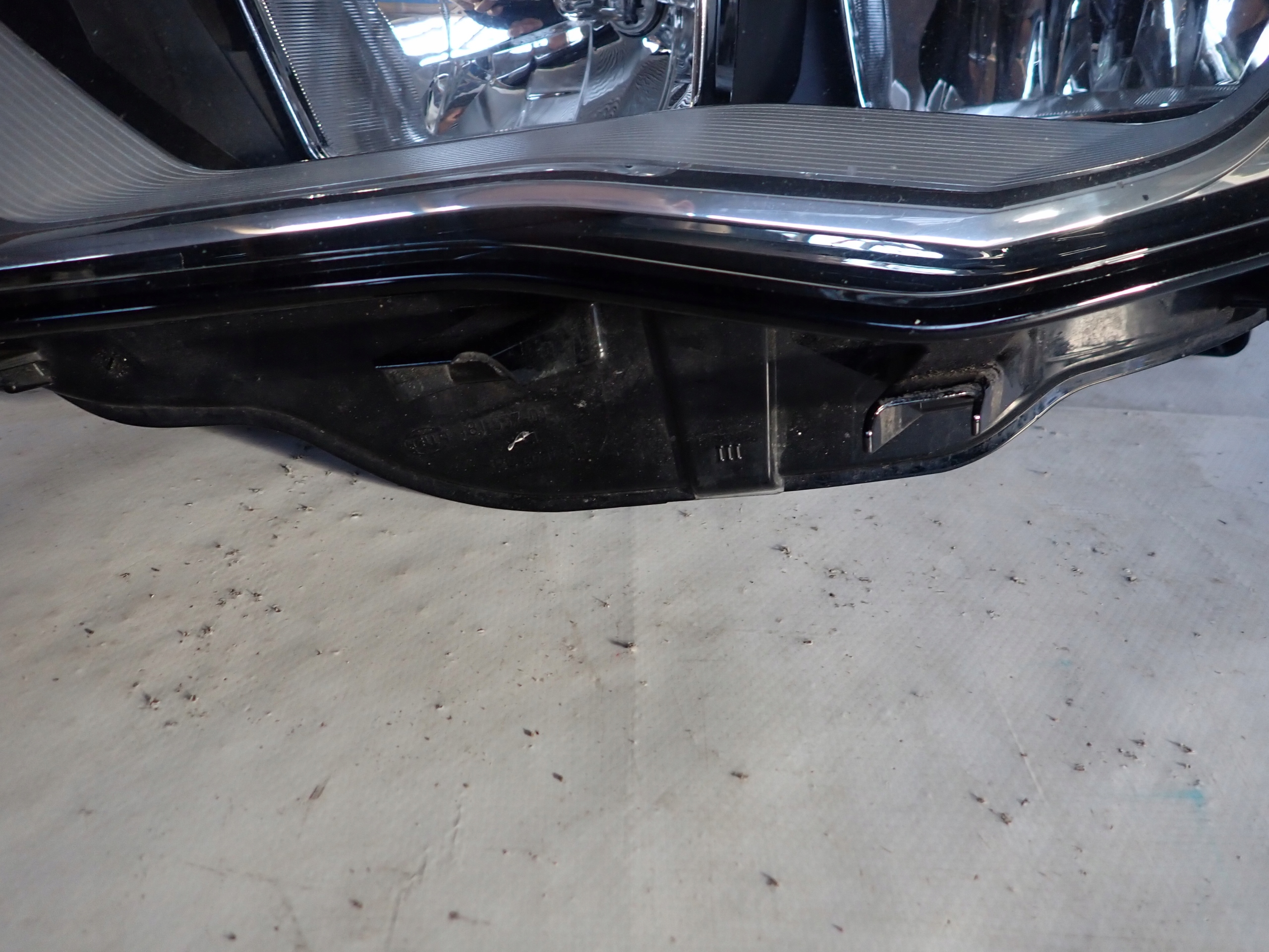 AUDI A3 8V 12-16 light ZWYKLA left front front