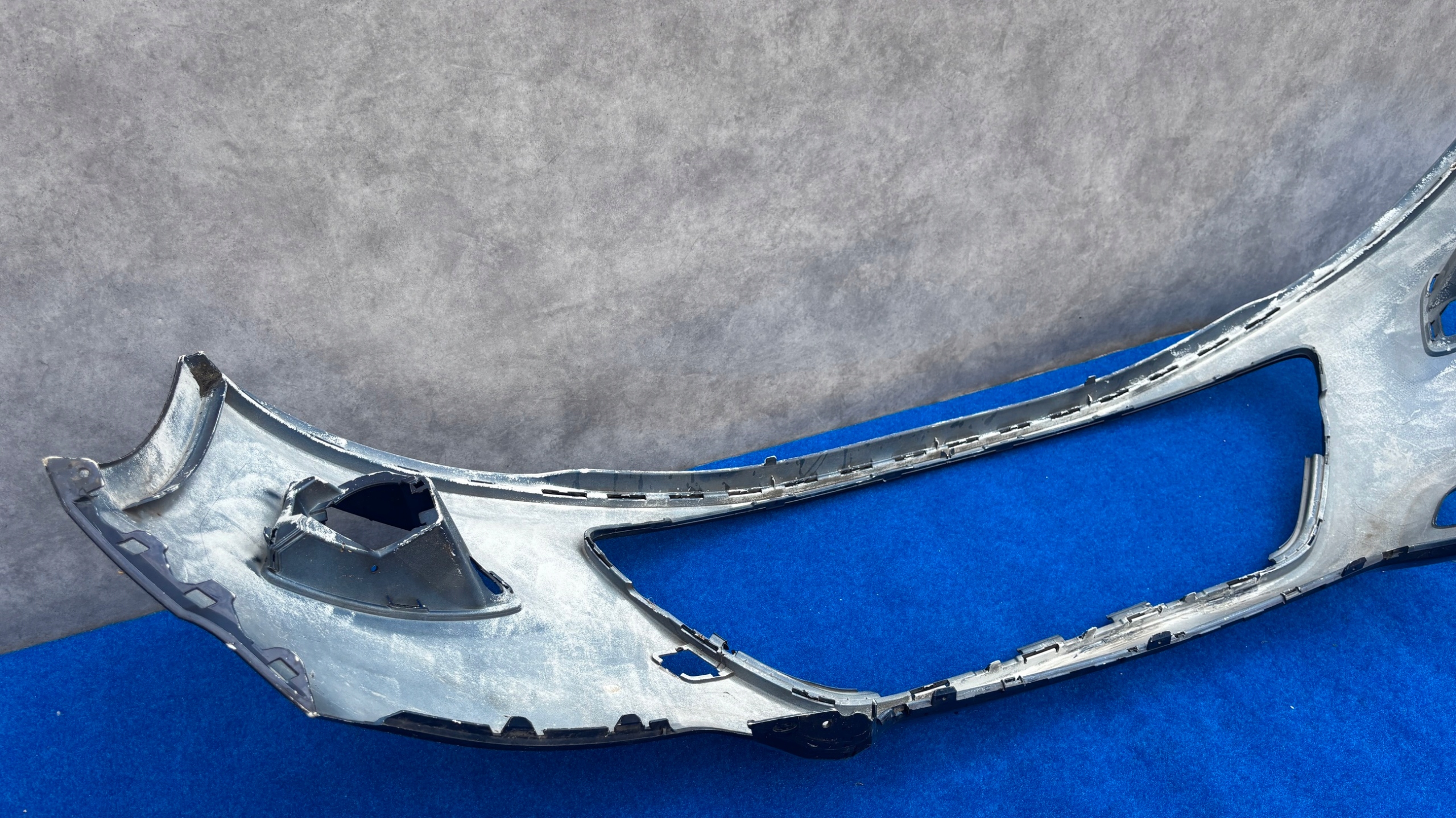 FORD C-MAX MK2 2010-2014 ROK bumper front without PDC AM51-R17K819-V 71AC