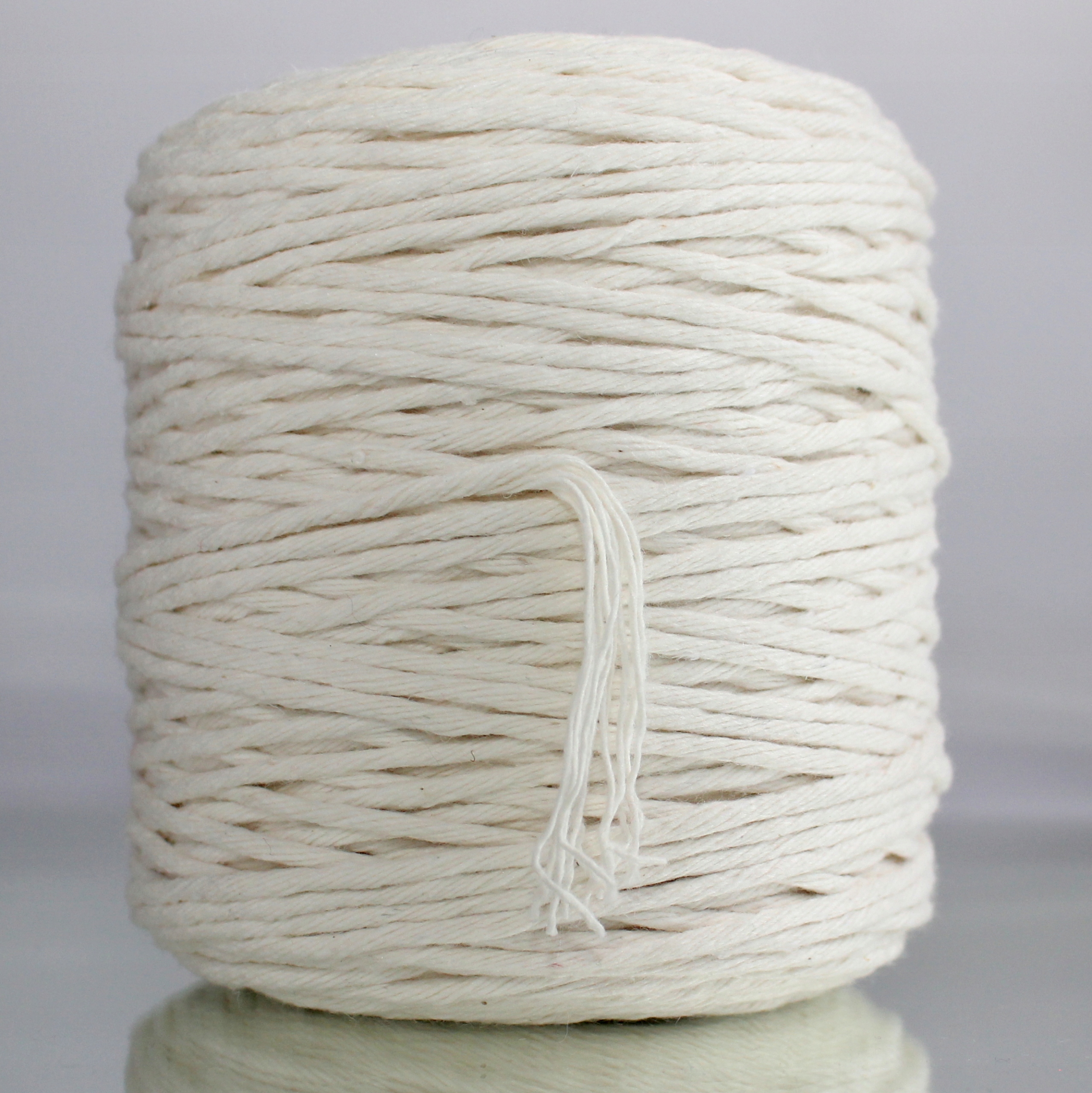 SZNUREK DO MAKRAMY BAWEŁNIANY 100% NATURALNY SKRĘCANY EKO 200m 3mm EAN (GTIN) 5904501353748