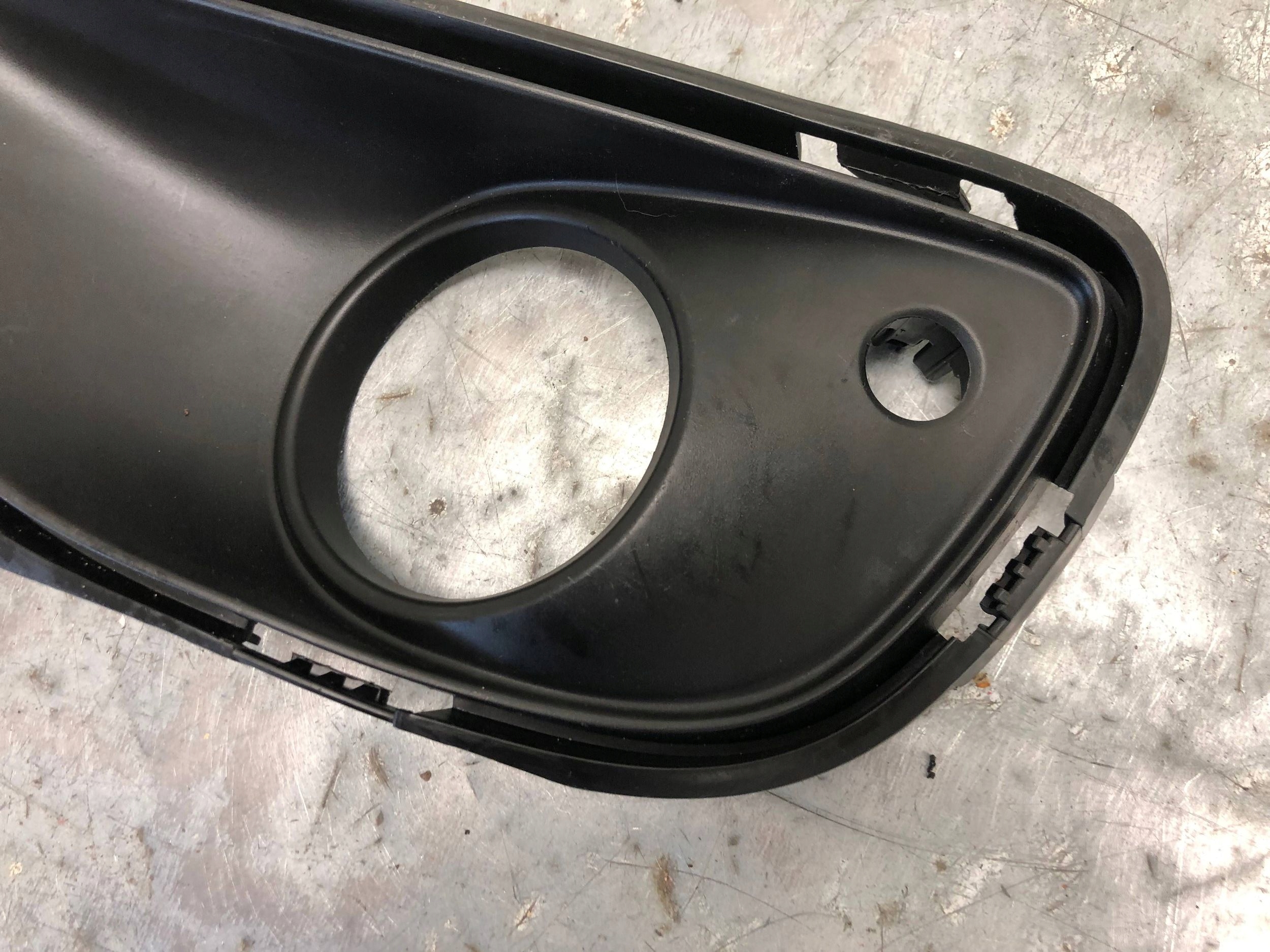 grid fog lights left front PORSCHE CAYENNE 7P5807823