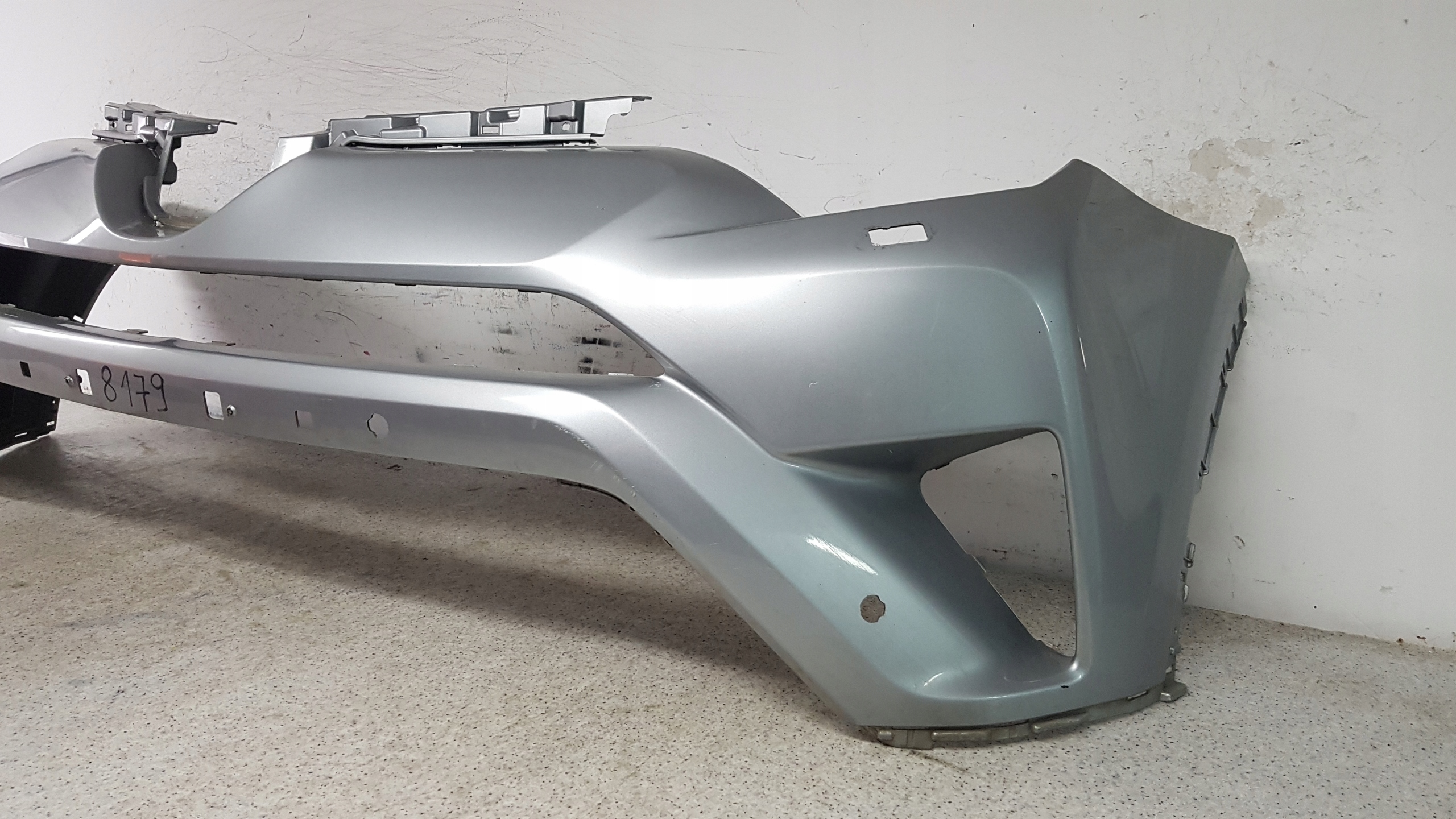 TOYOTA RAV 4 LIFT 2016 - bumper front 8179