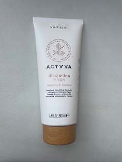 Kemon Actyva Disciplina Maska 200ml wł. kręcone Pojemność 200 ml