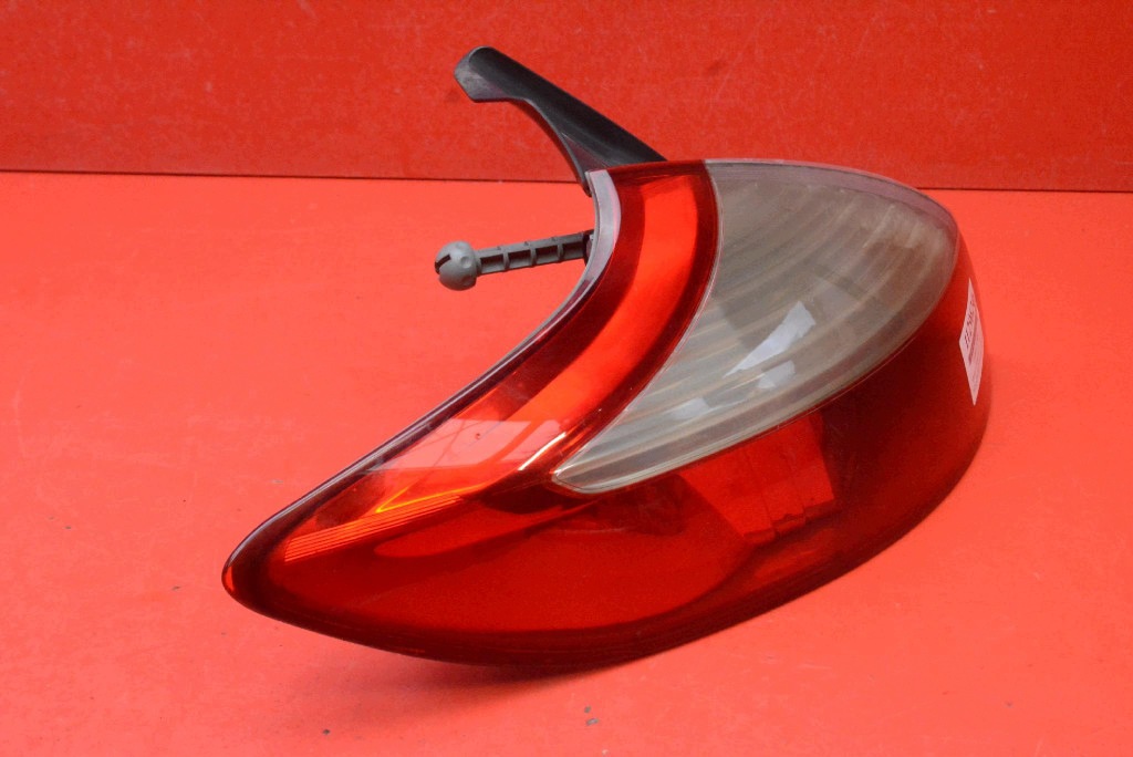light left rear part rear 265550007R RENAULT MEGANE 3 III 5D HB 08-12
