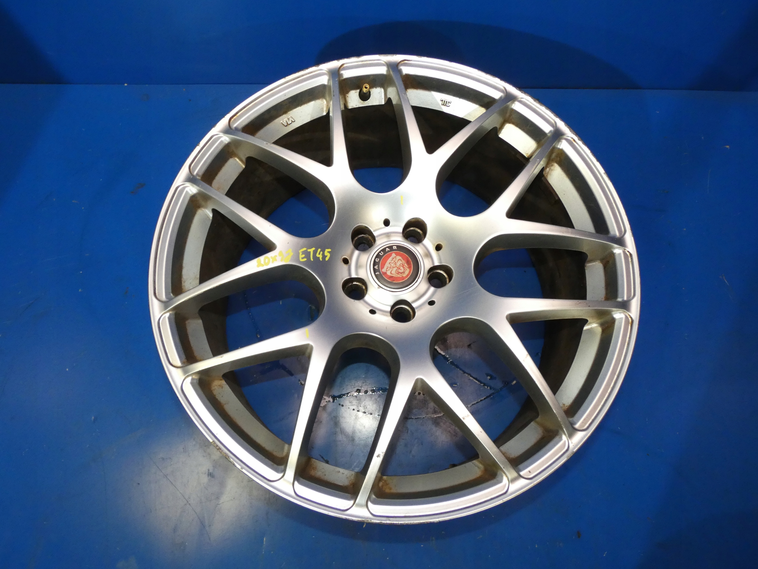JAGUAR XE X760 XF XJ disk hliníkový 20