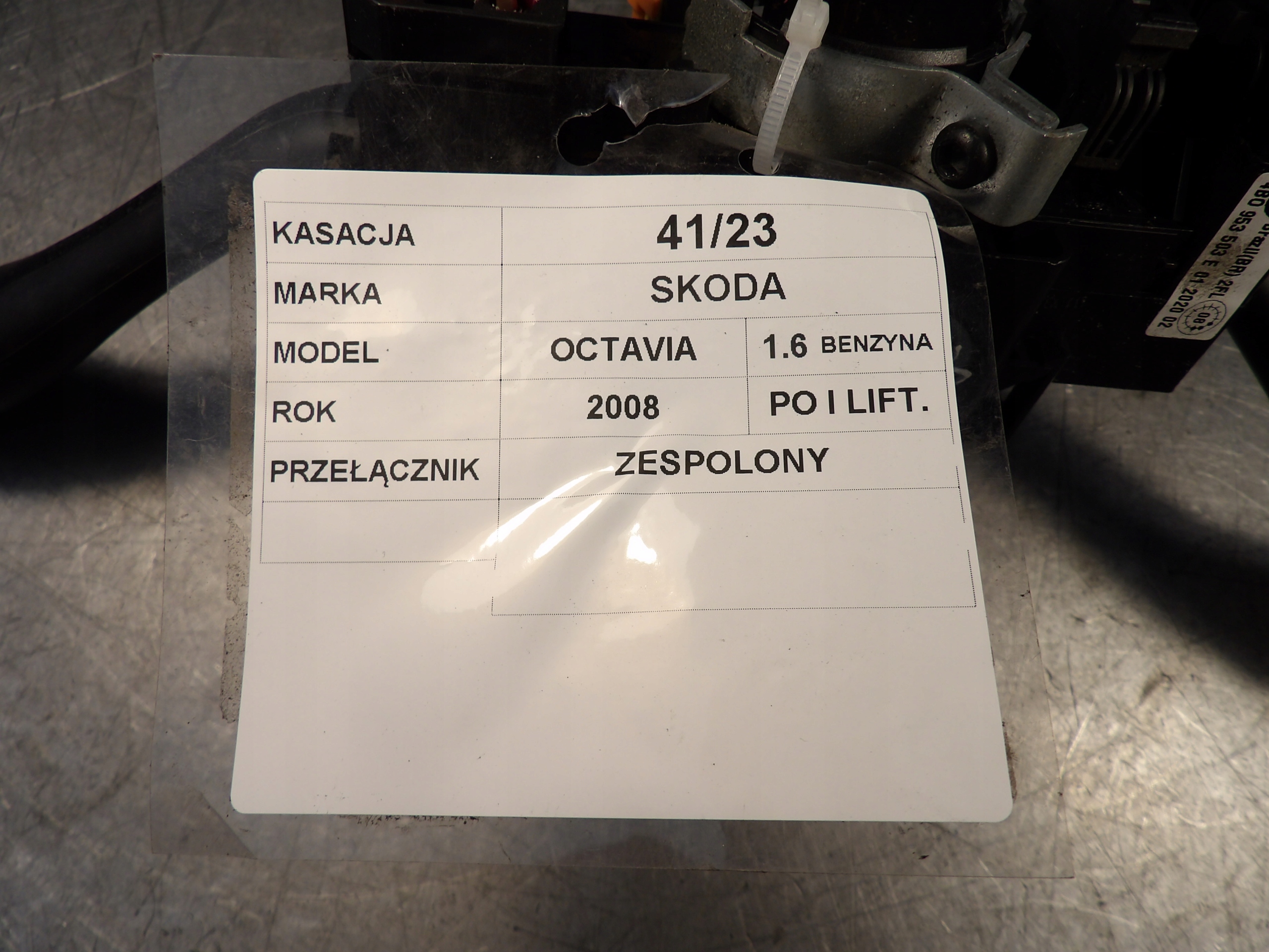 switch Skoda Octavia 4B0953503E 8L0953513G