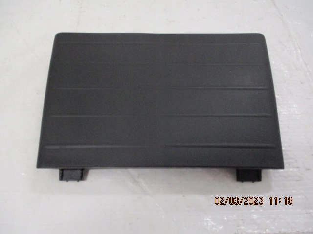 PEUGEOT 3008 II ZAŚLEPKA RADARU ZDERZAKA NOWA