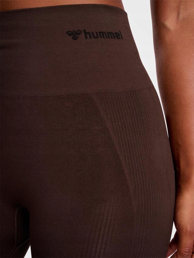 HUMMEL BRĄZOWE KLASYCZNE LEGGINSY LOGO 59Y HMP__L EAN (GTIN) 5715454222612