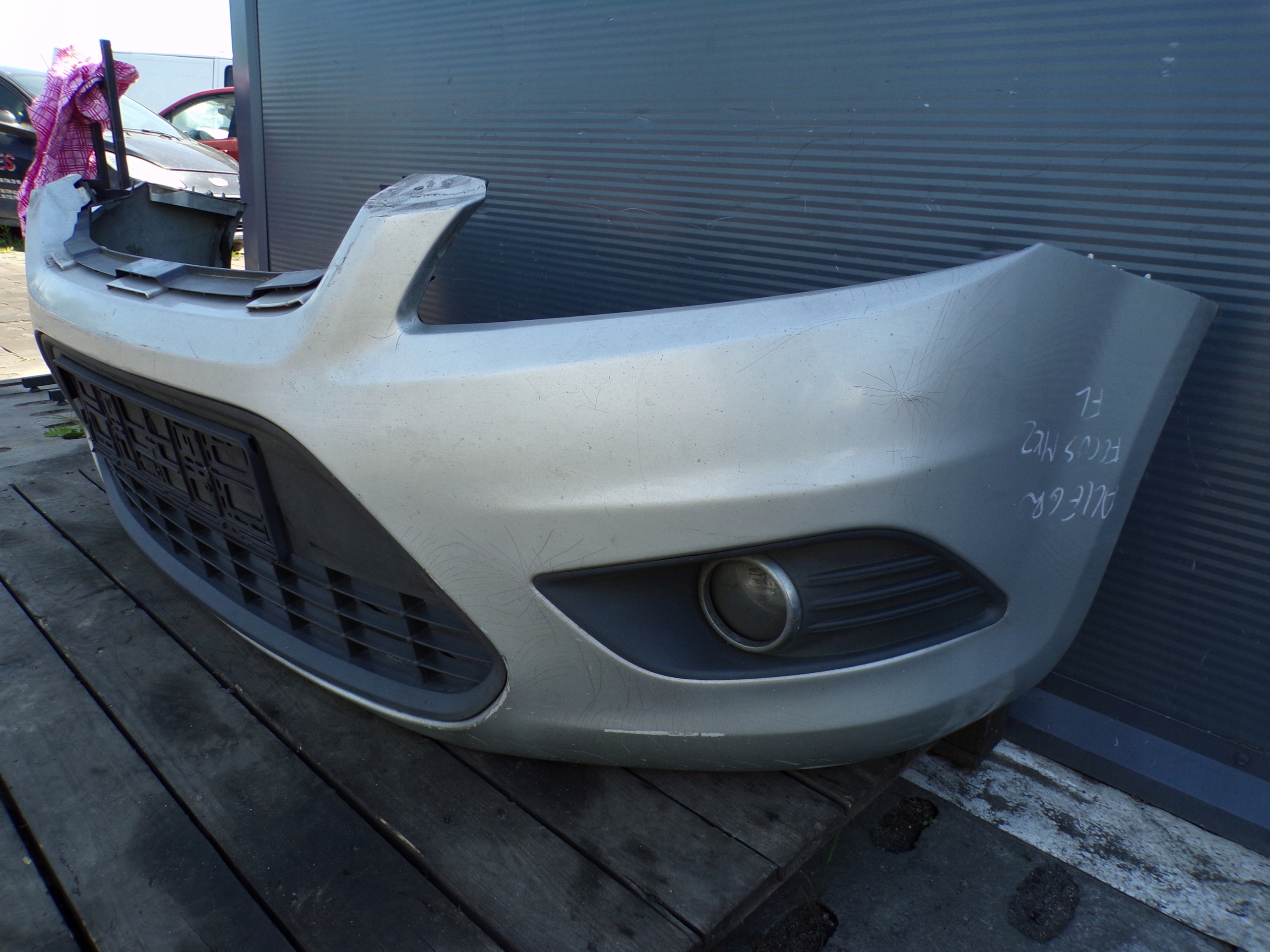 Frontstoßstange vorne FORD FOCUS 2 II LIFT