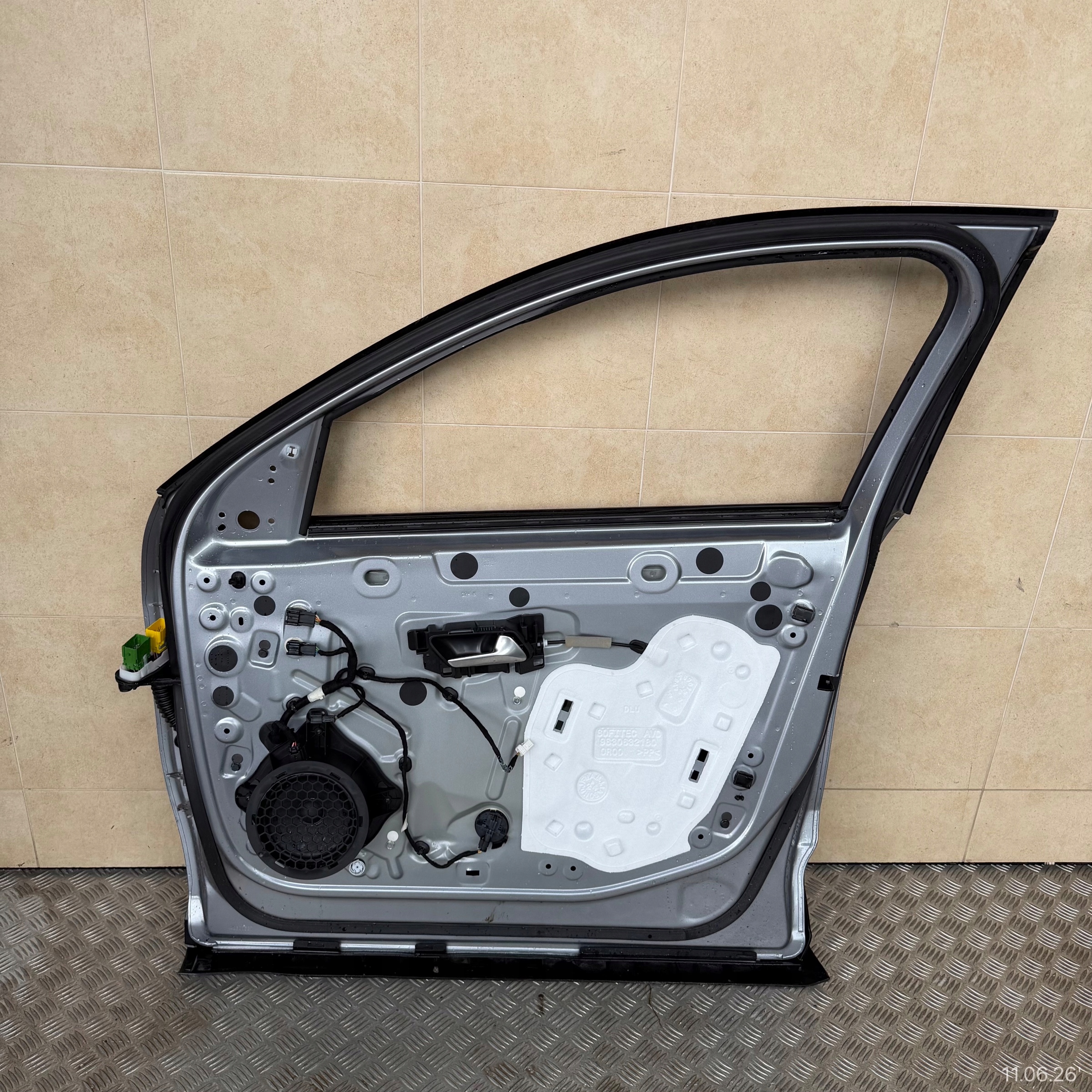 door complete front right CITROEN C4 III 2024 ROK