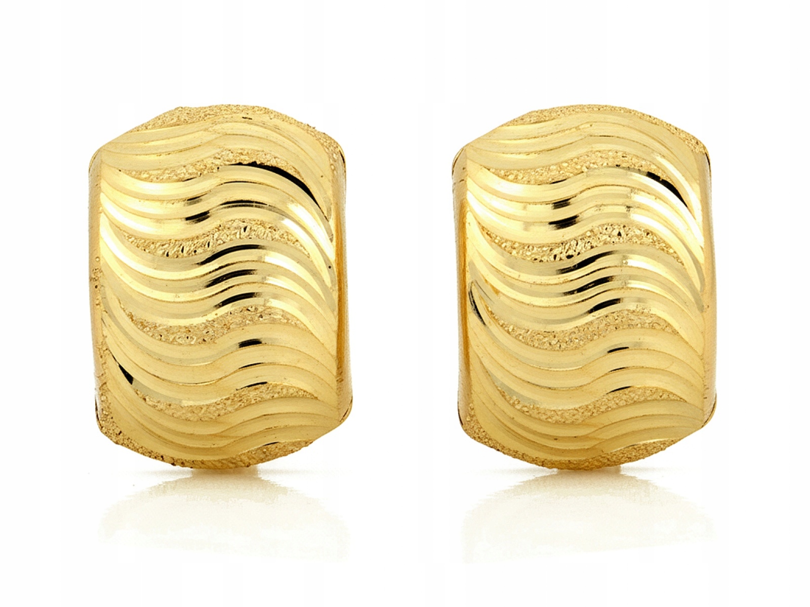 Zlaté Náušnice 585 na anglickém zapínání s lesklými univerzálními plechy