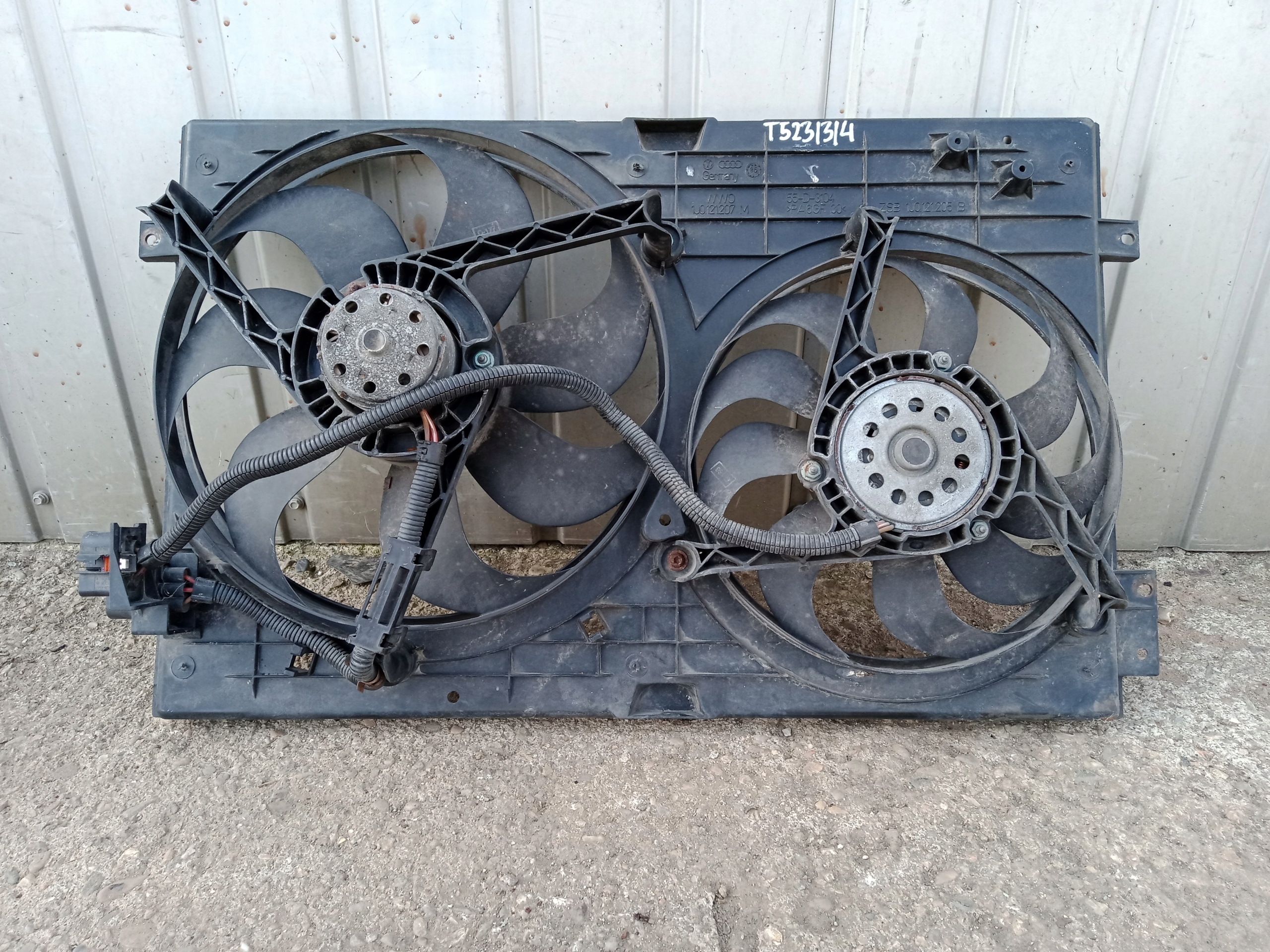 GOLF BORA A3 IBIZA WENTYLATOR CHŁODNICY 1J0121207M