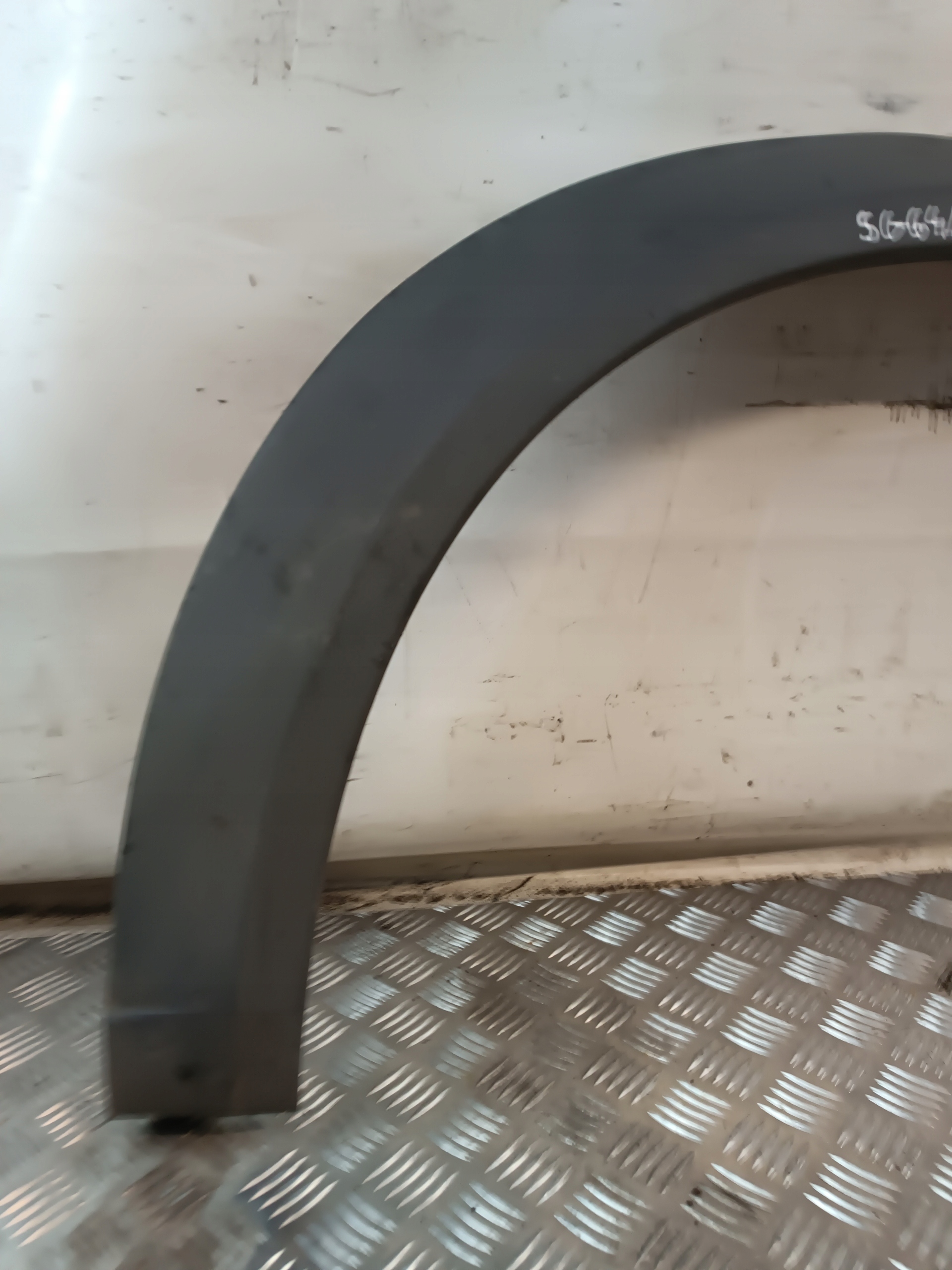lista sárvédöt hátso far bal FORD TRANSIT CONNECT MK1