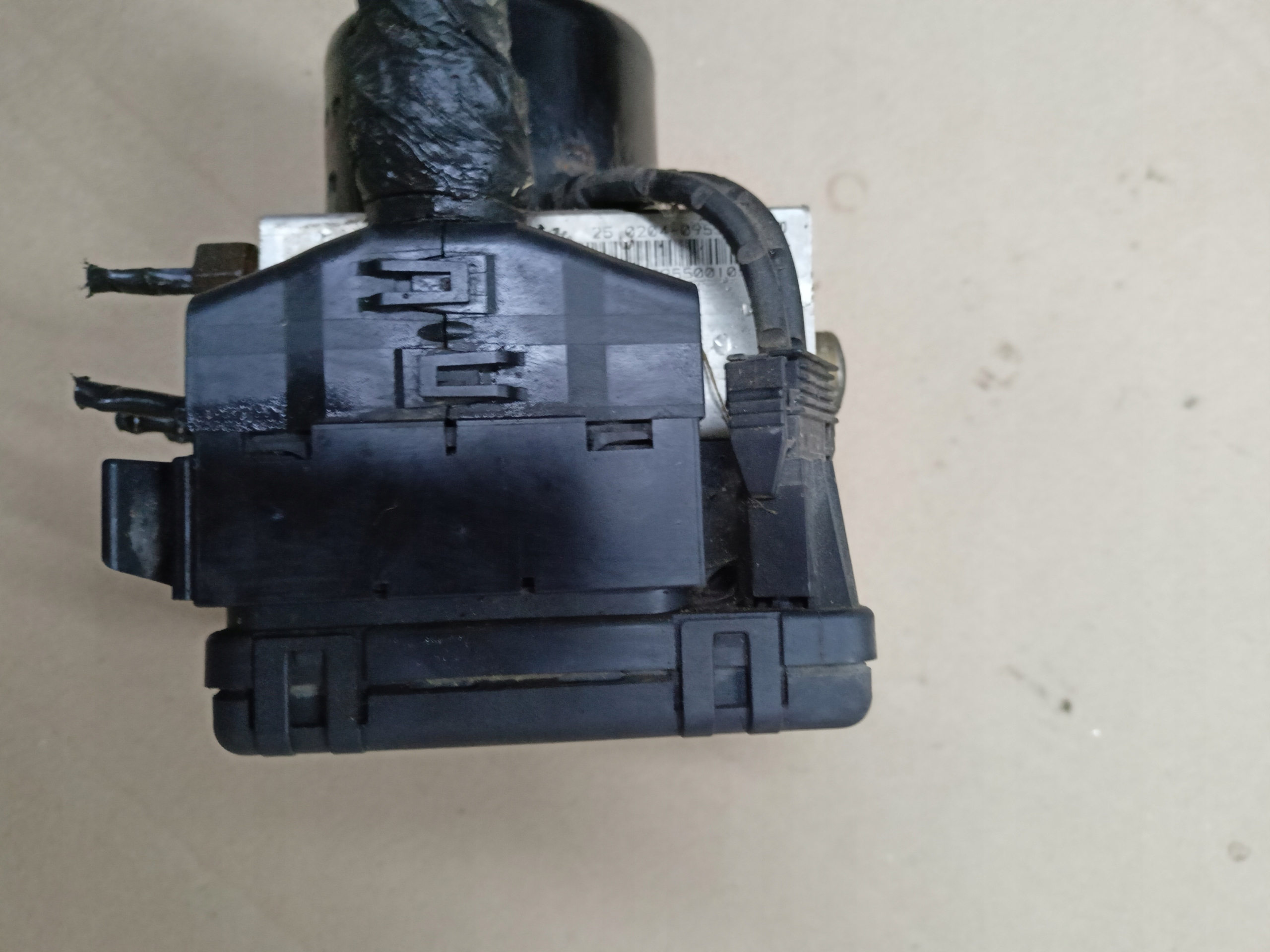 CHRYSLER VOYAGER IV Pompa ABS 04686987AD