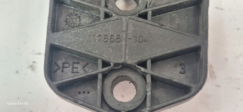 lock door left front VW PASSAT B5 3B0837867