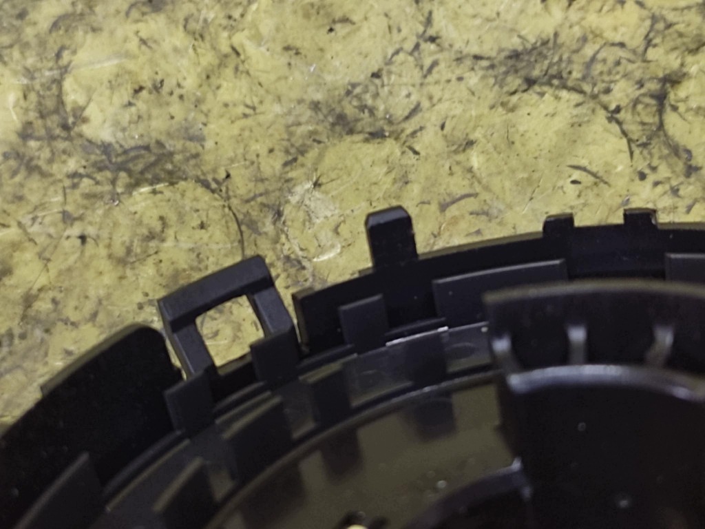 VW GOLF V ring ZWIJAK 1K0959653C