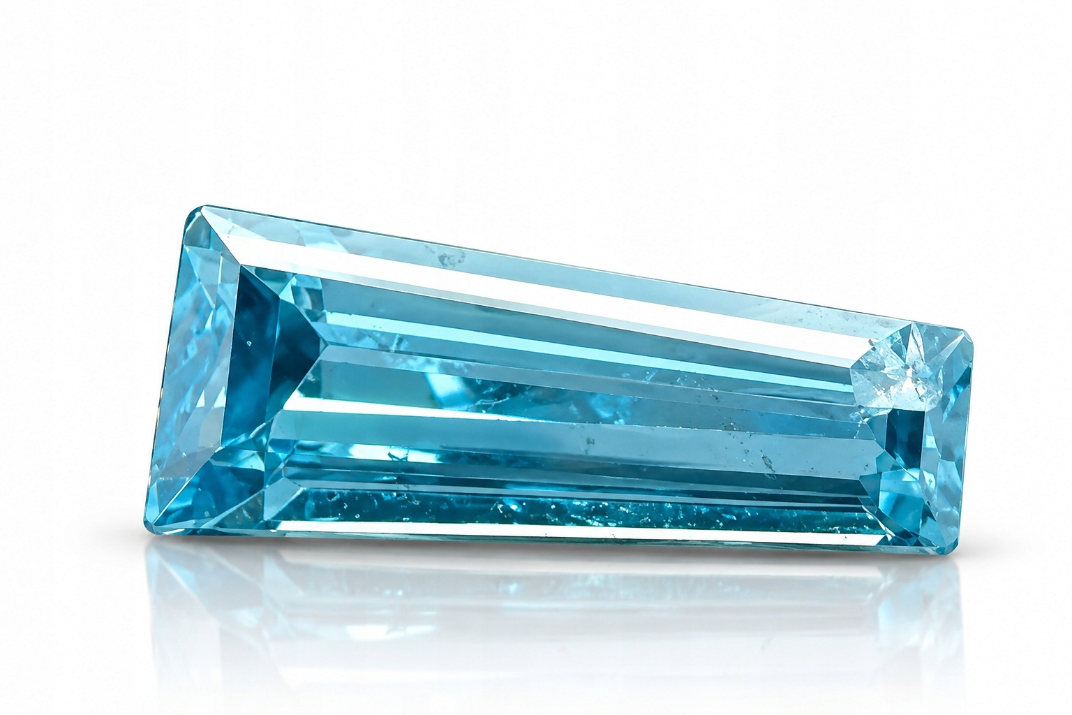 Přírodní diamant 0.04 ct modrá bageta certifikát Wbd