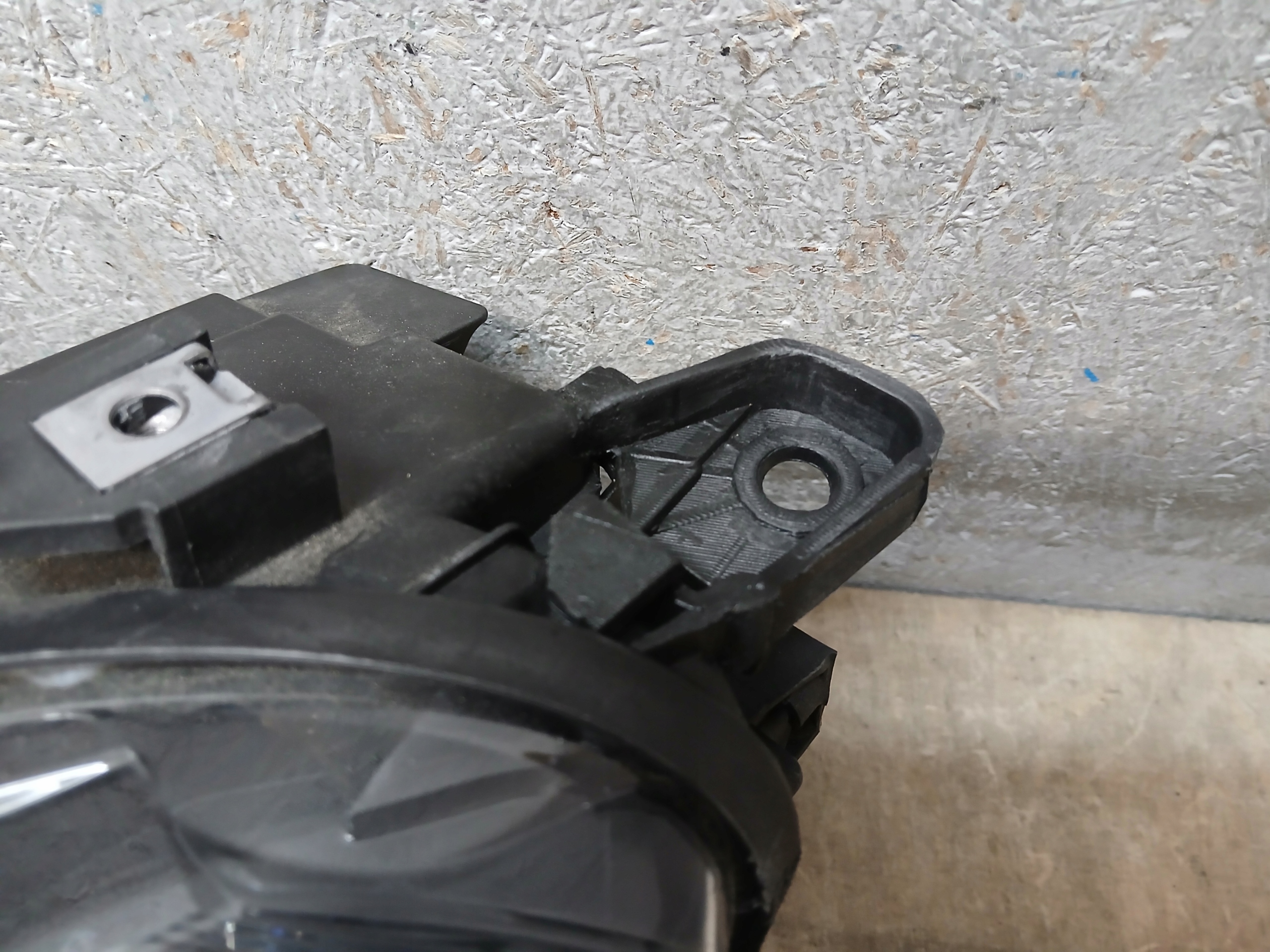 light front left PEUGEOT RIFTER 9816826980