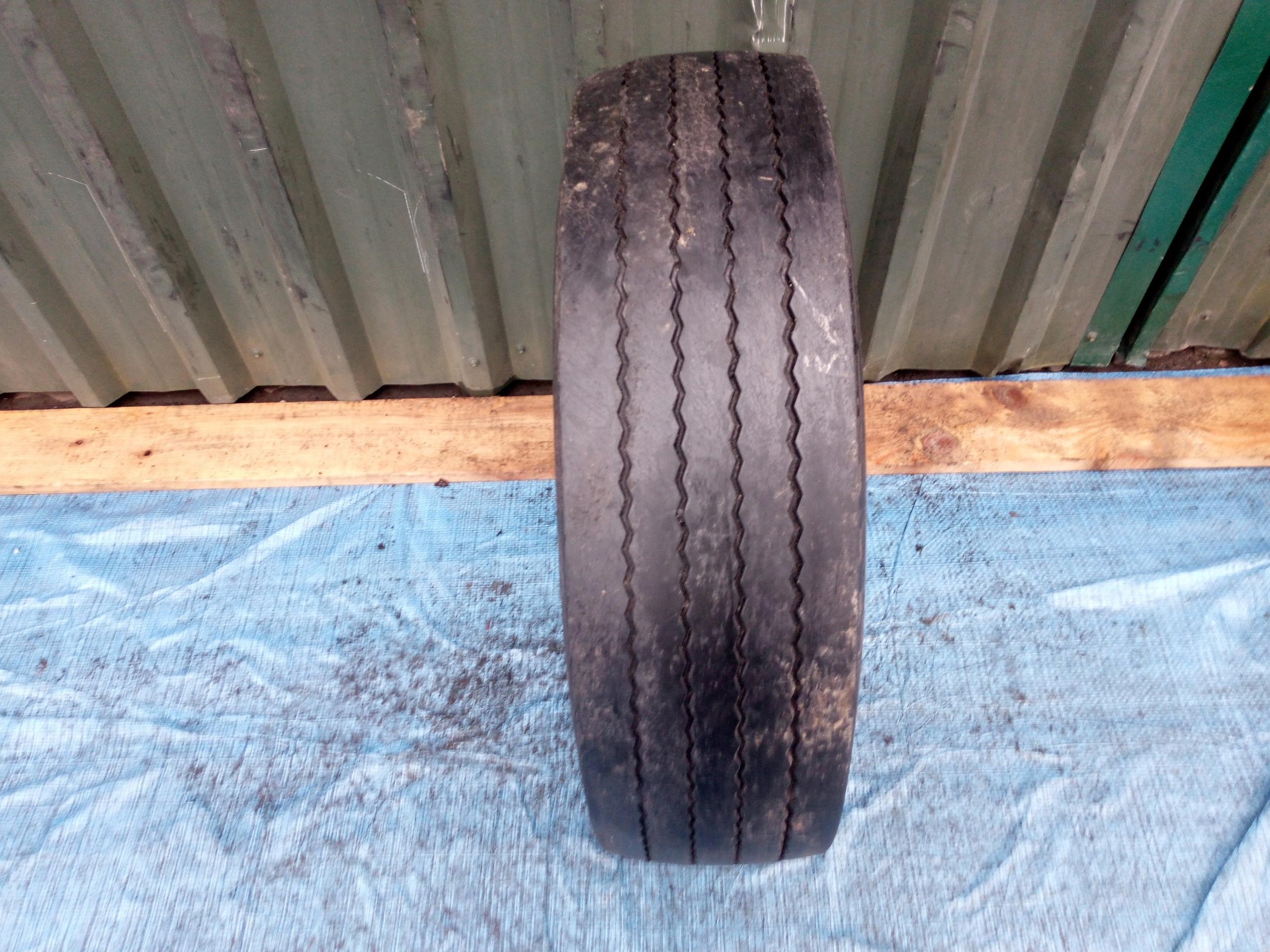 ШИНЫ CONTINENTAL 225/75 R - 17,5 17.5 CONTI LS 3