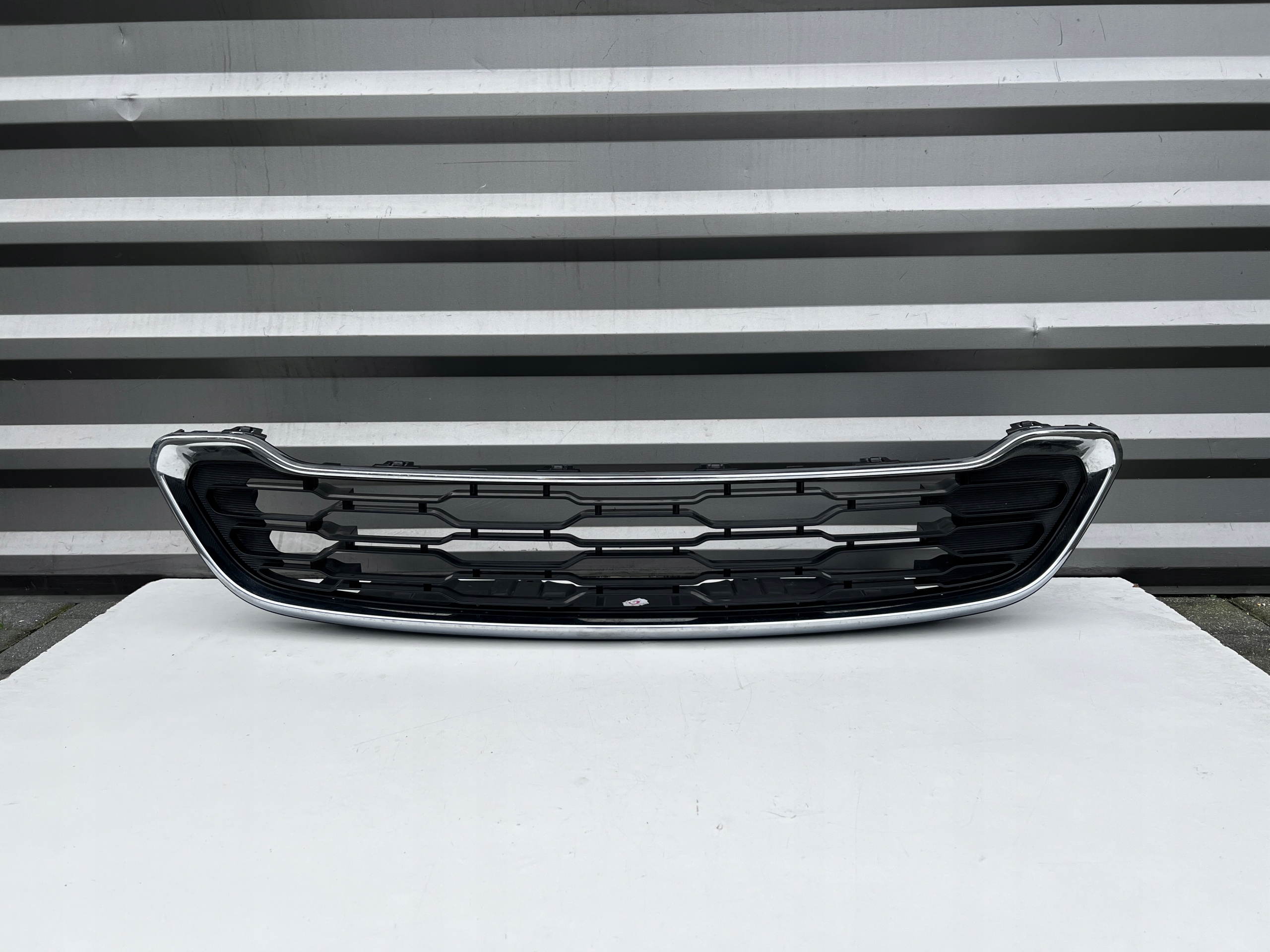 Mini MINI R56 Kühlergrill FRONTGRILL Kühlergitter 7335528 - Thumbnail 1
