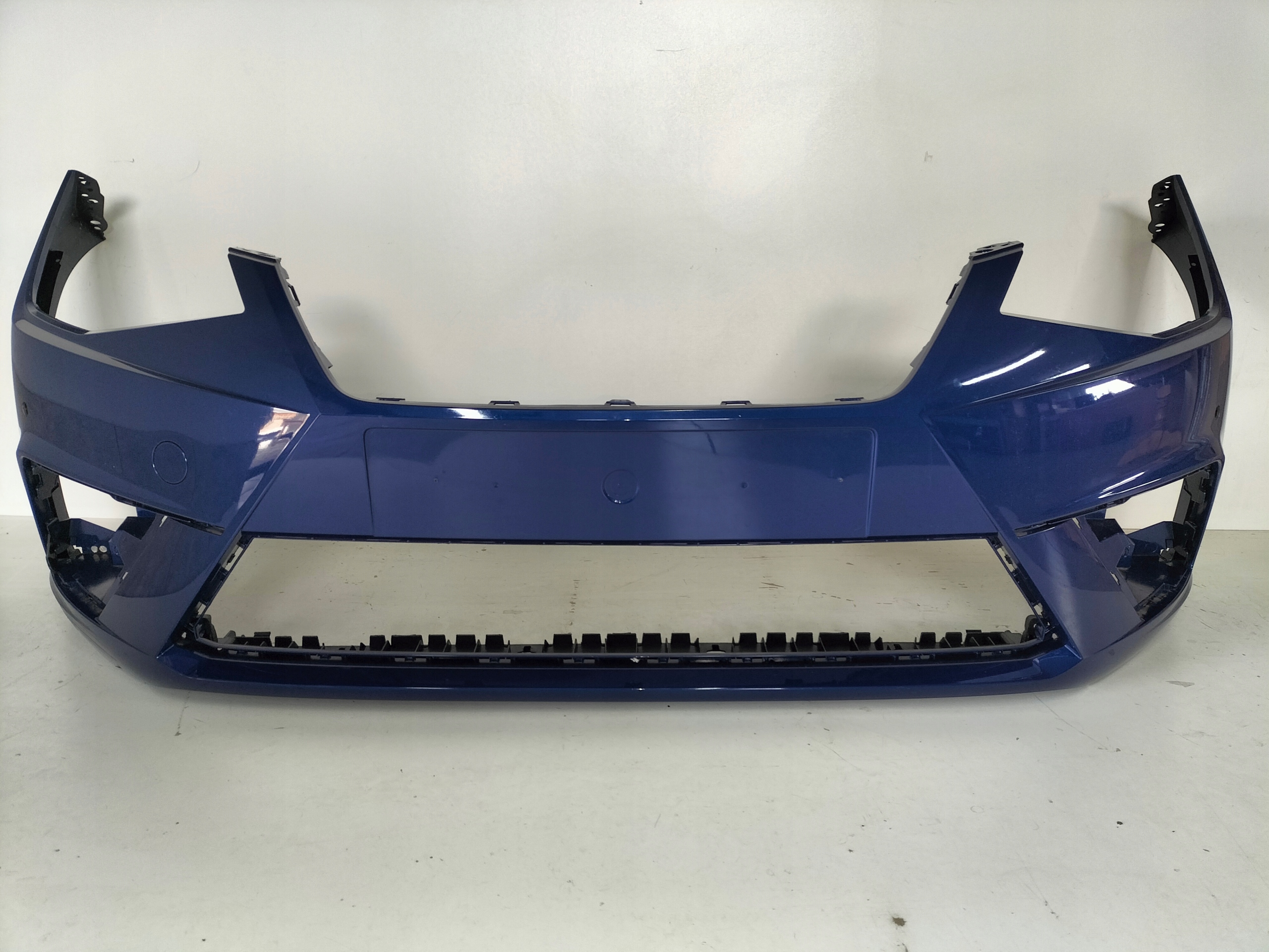 front bumper front SEAT IBIZA V 6F0 17