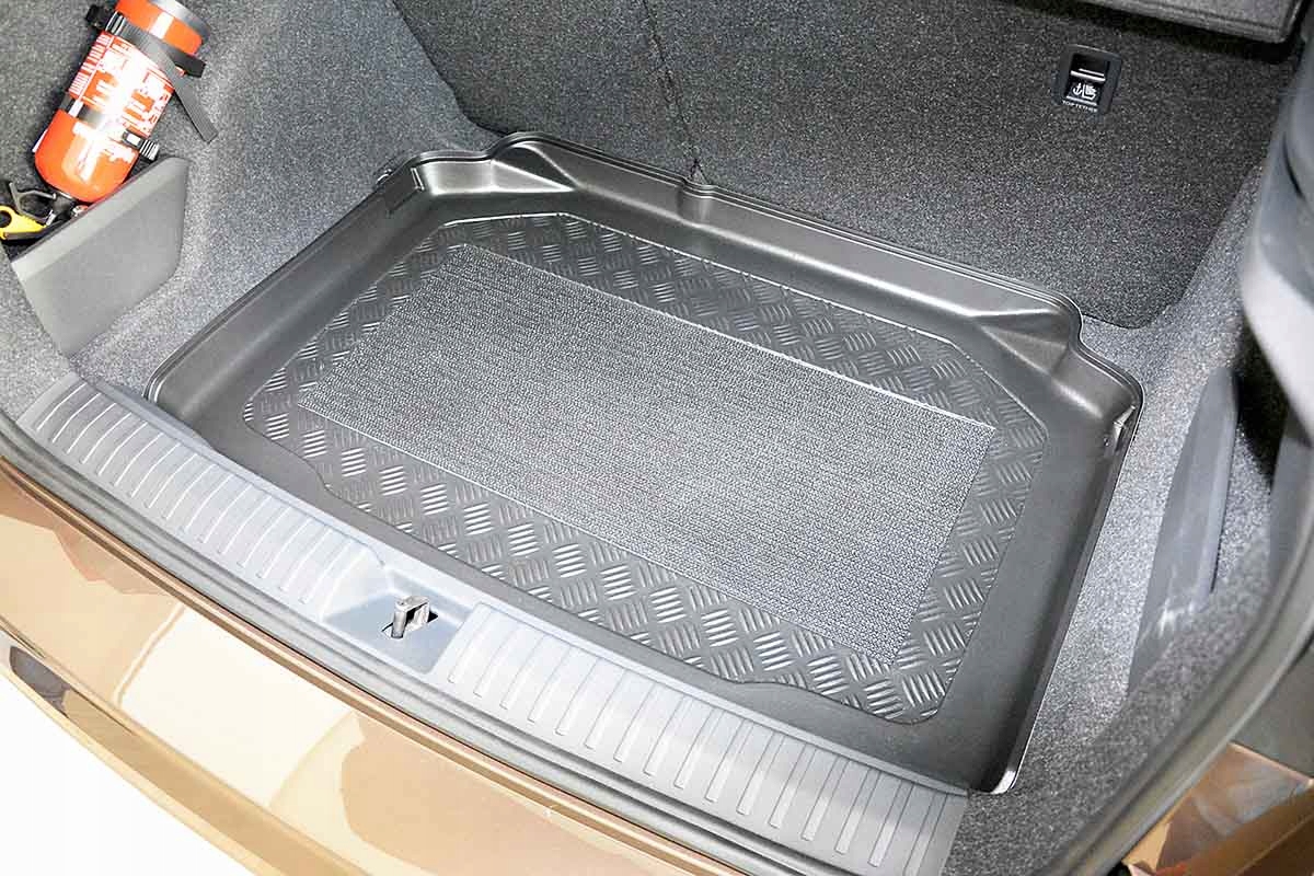 SKODA KAMIQ po facelift od 2023-teraz DB mata+ANTYPOŚLIZG Waga produktu z opakowaniem jednostkowym 2 kg