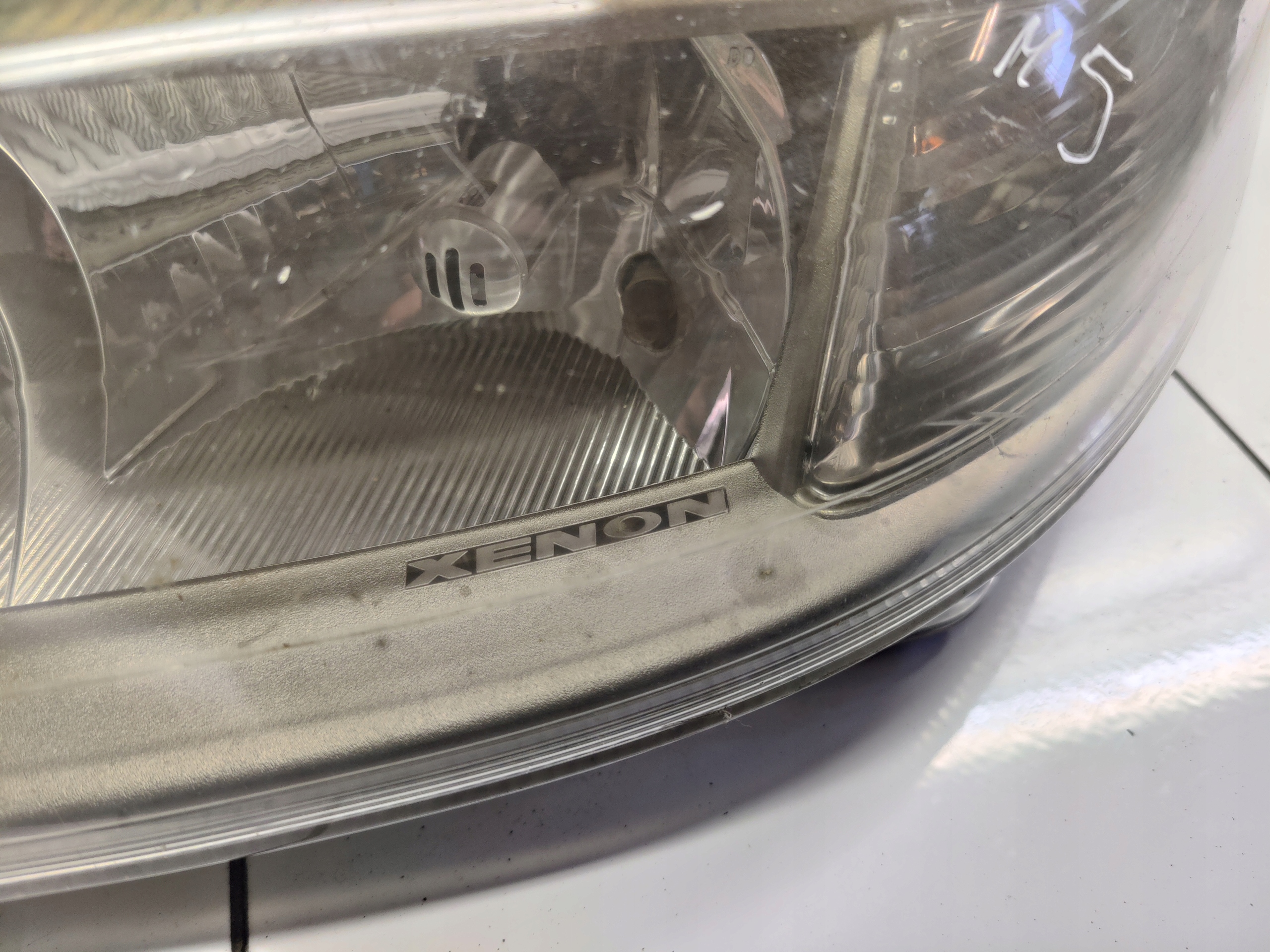 RENAULT LAGUNA II light left front 8200163325