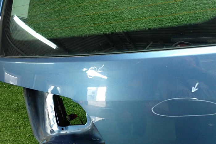 VW TOURAN 10-15 boot doors rear part