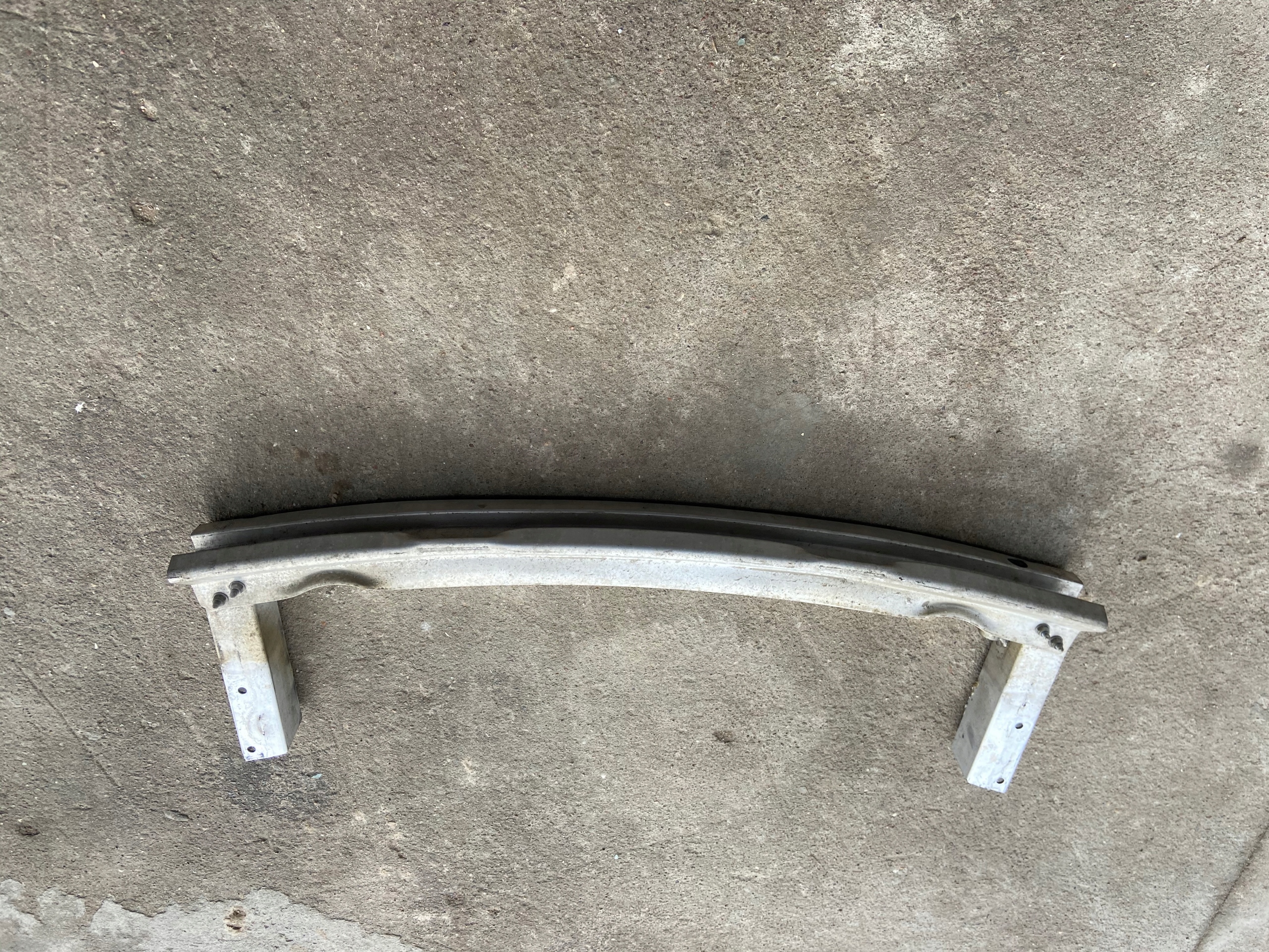 БАЛКА БАМПЕРА ЗАД. AUDI Q5r0 08-16