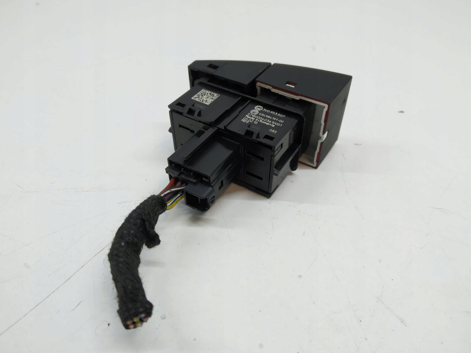 switch of warning lights 3V0953507 Skoda Superb III (2015-)