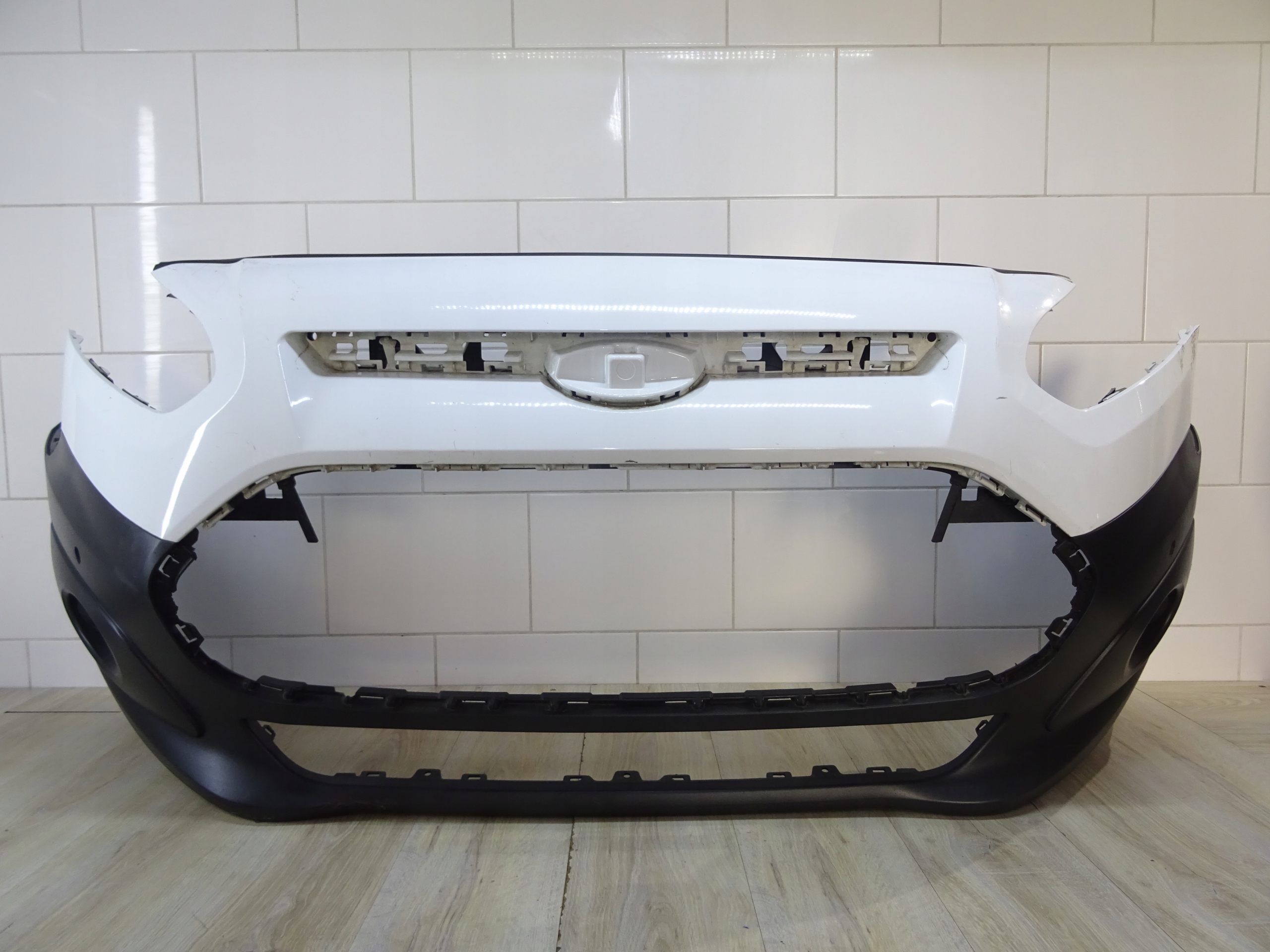 FORD TRANSIT CONNECT II MK2 bumper DT11-17F775-A