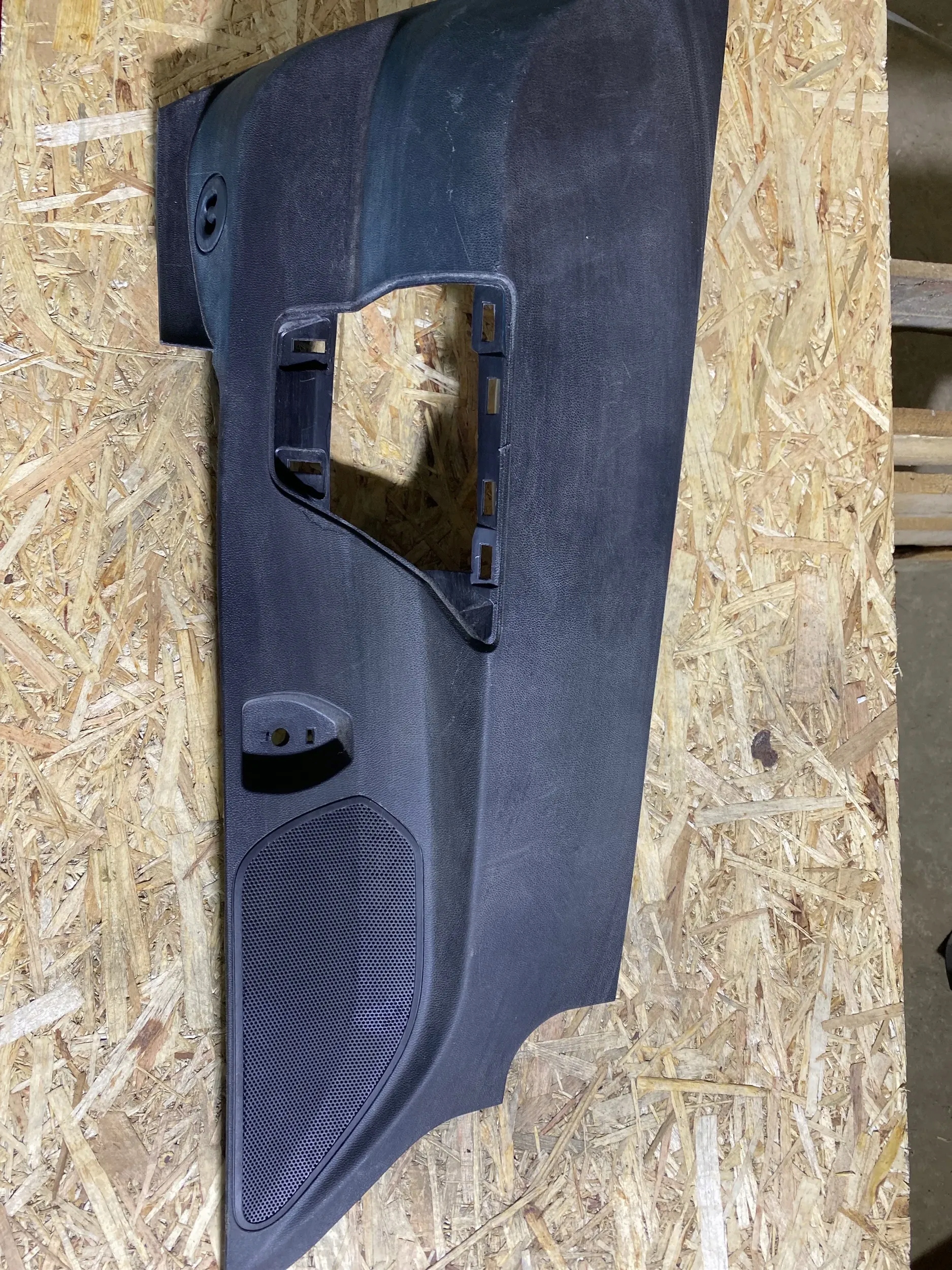 Chevrolet Corvette 2018 Poszycia słupków