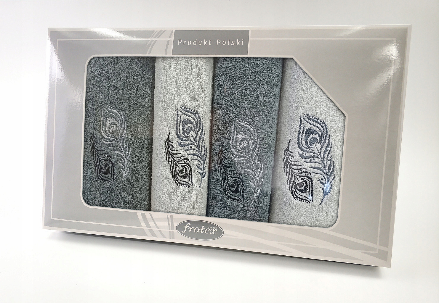 Komplet 4 ręczników Gift 50 70 pudełko Greno biały ciemny popielaty w2 Stan opakowania oryginalne
