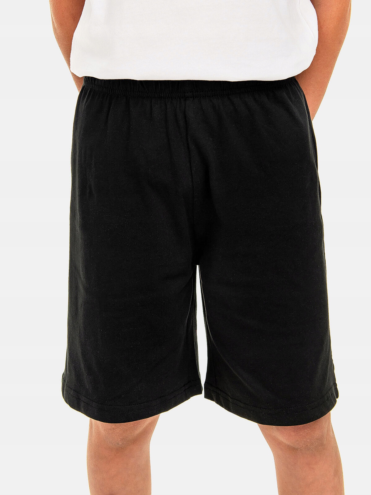 Chłopięce SPODENKI Szorty W-F SZKOŁA czarne 158 Marka SZACHOWNICA