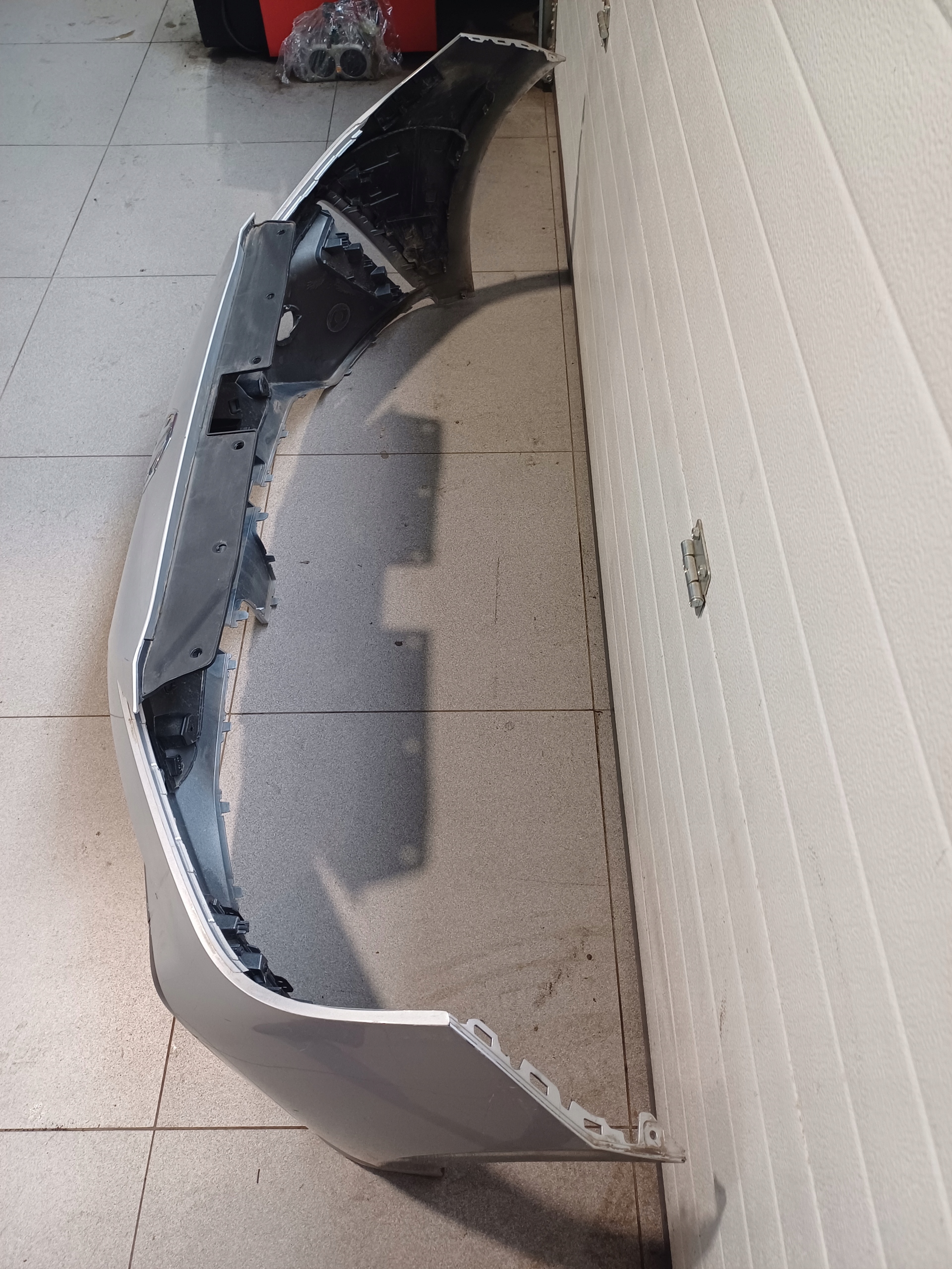 bumper front front MG 4 IV P11183302