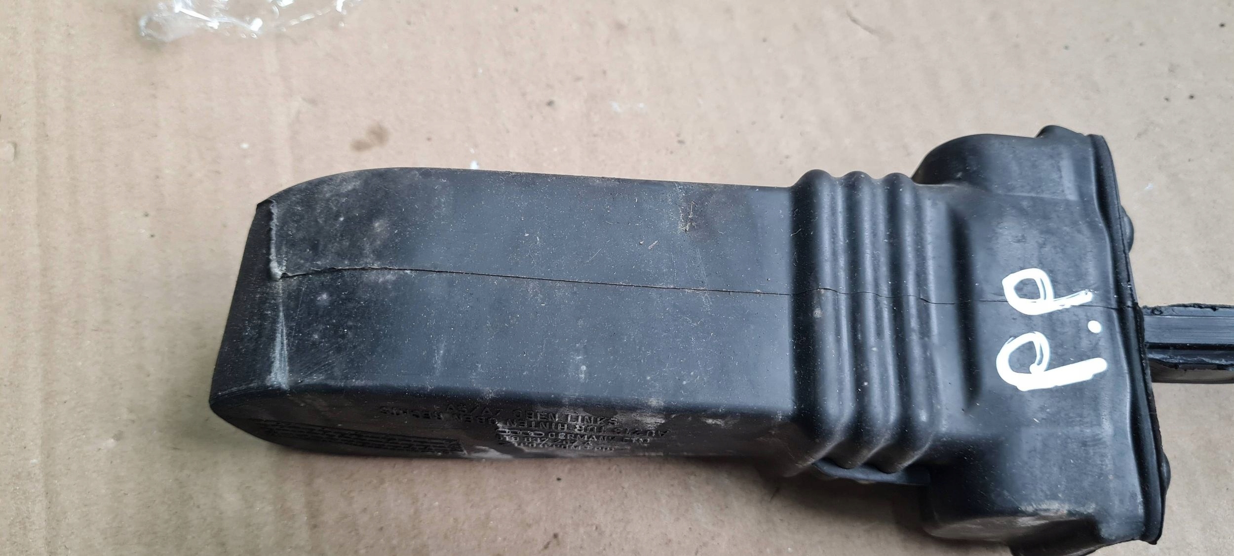 A5 8T S5 LIFT limiter door left right front 8T8837249C
