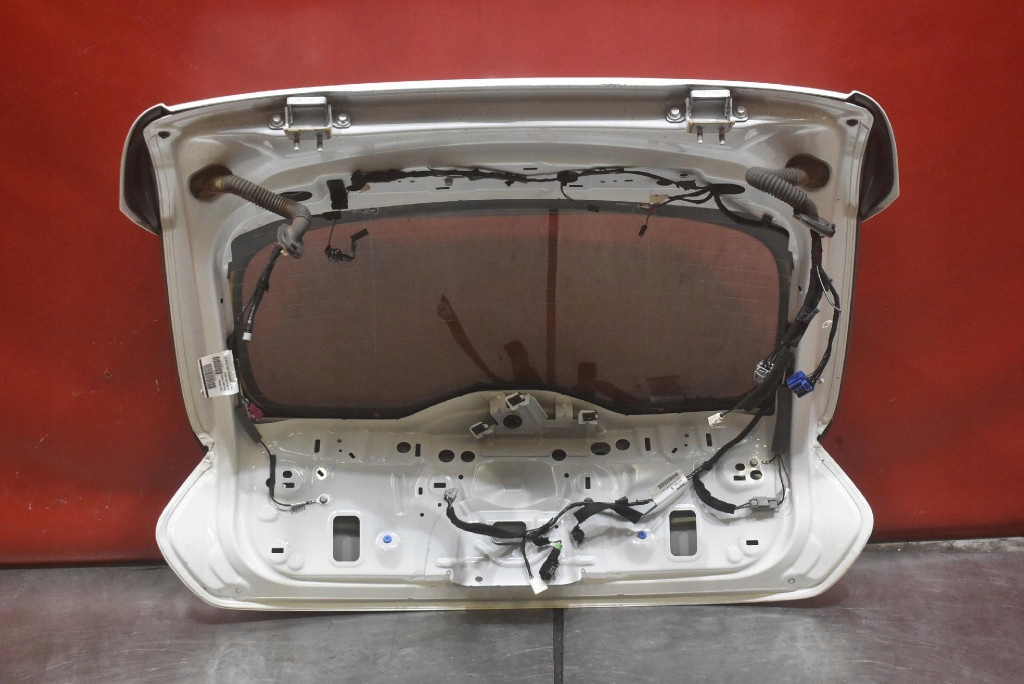 trunk door boot rear part rear WHITE SOLID VOLVO V40 2 II 5D HB 12-16